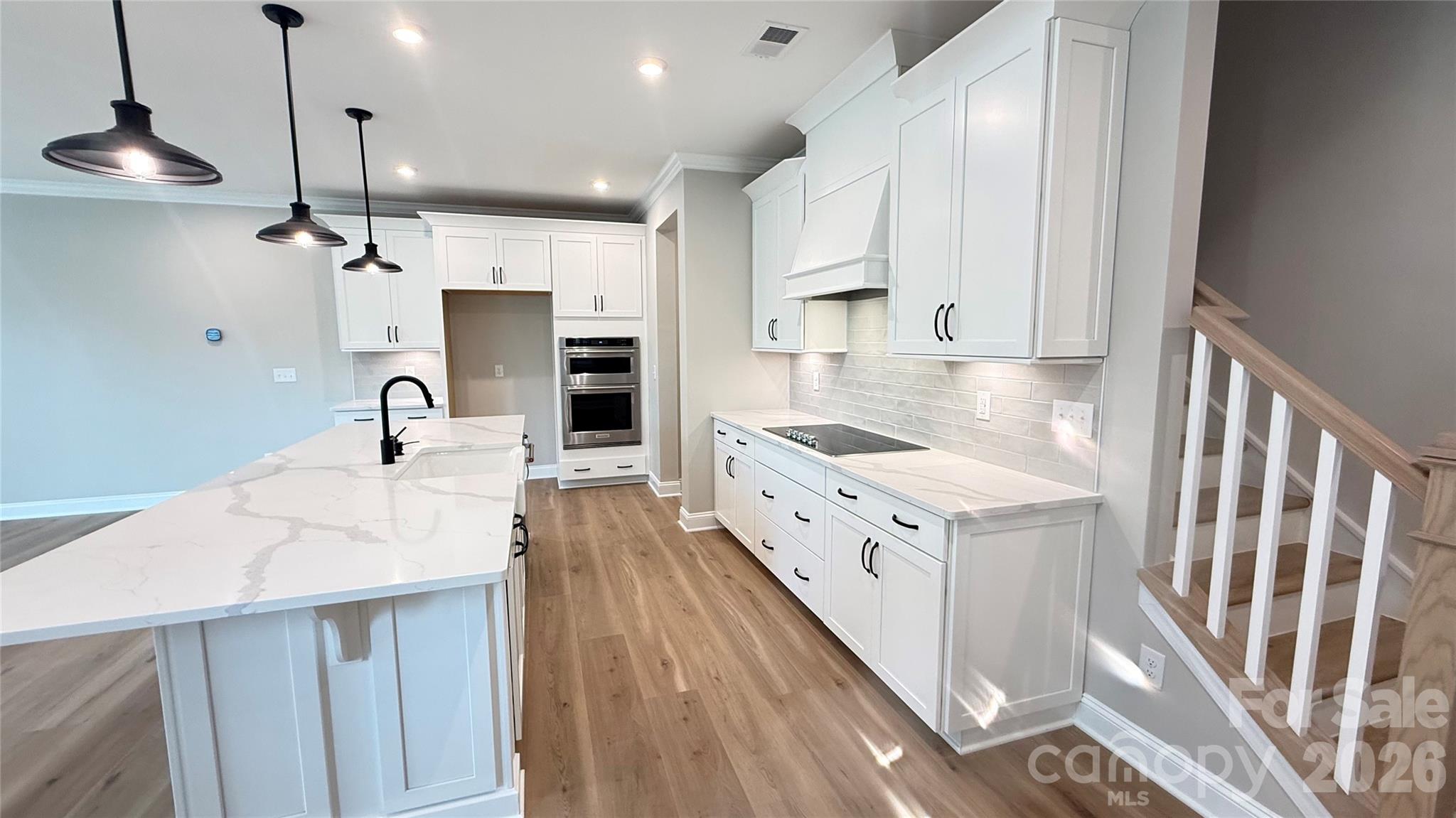 12023 Lavinia Lane Property Photo 10