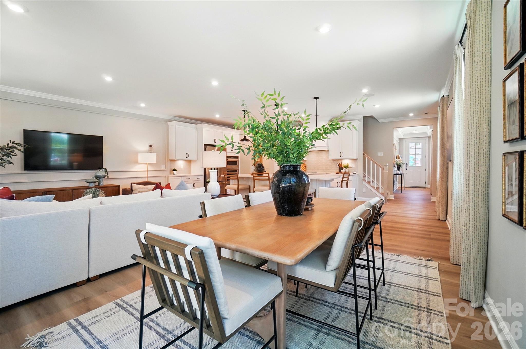 12023 Lavinia Lane Property Photo 13