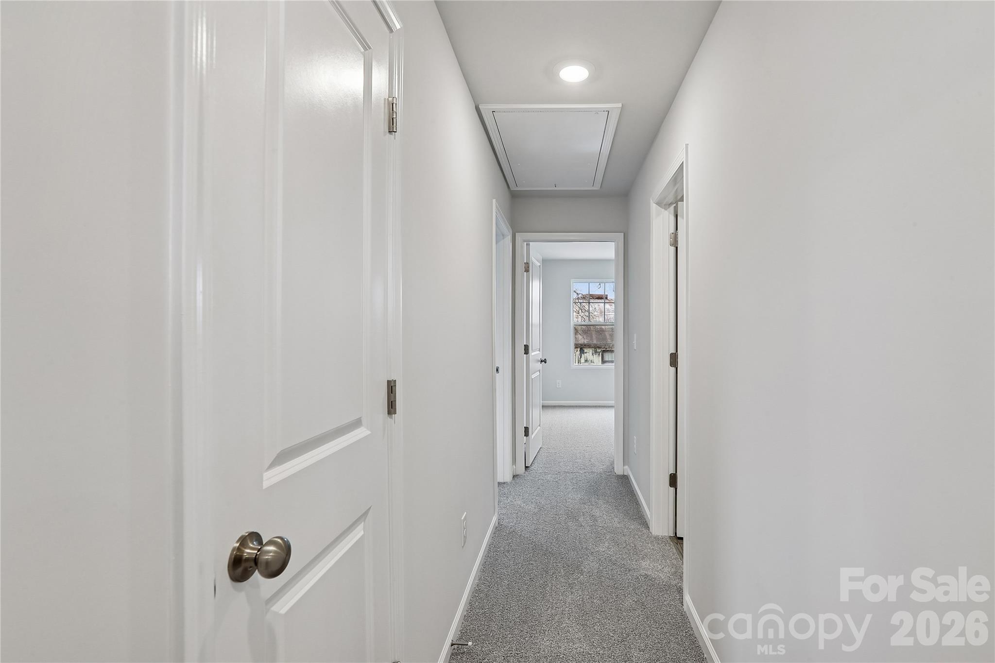 532 Bond Street Property Photo 10