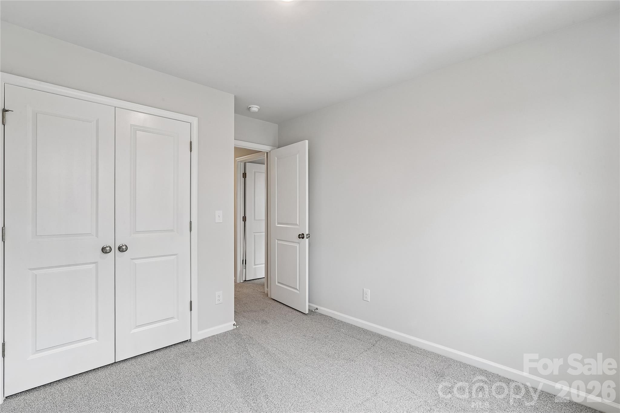 532 Bond Street Property Photo 17