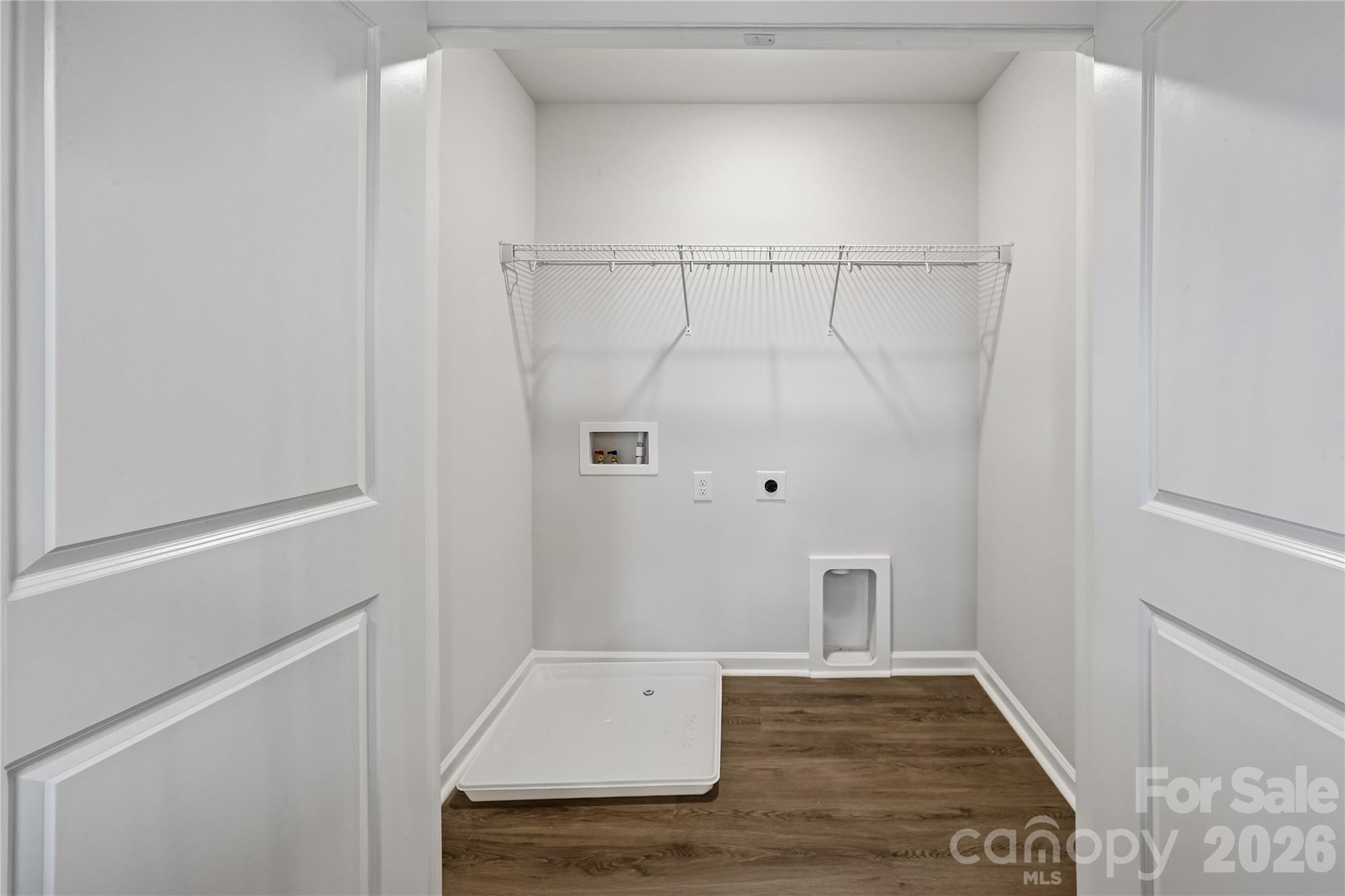 532 Bond Street Property Photo 19