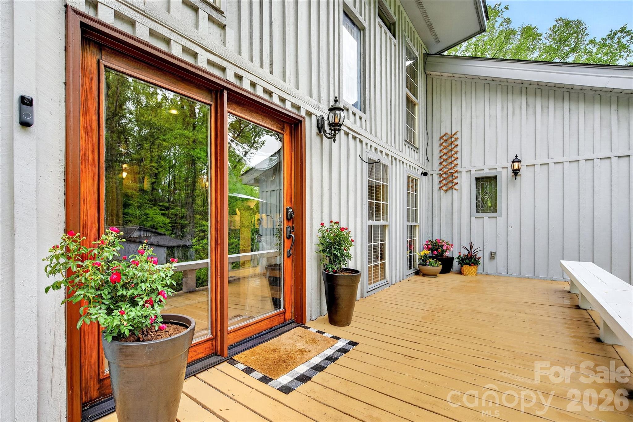 3068 S 226 Highway Property Photo 2
