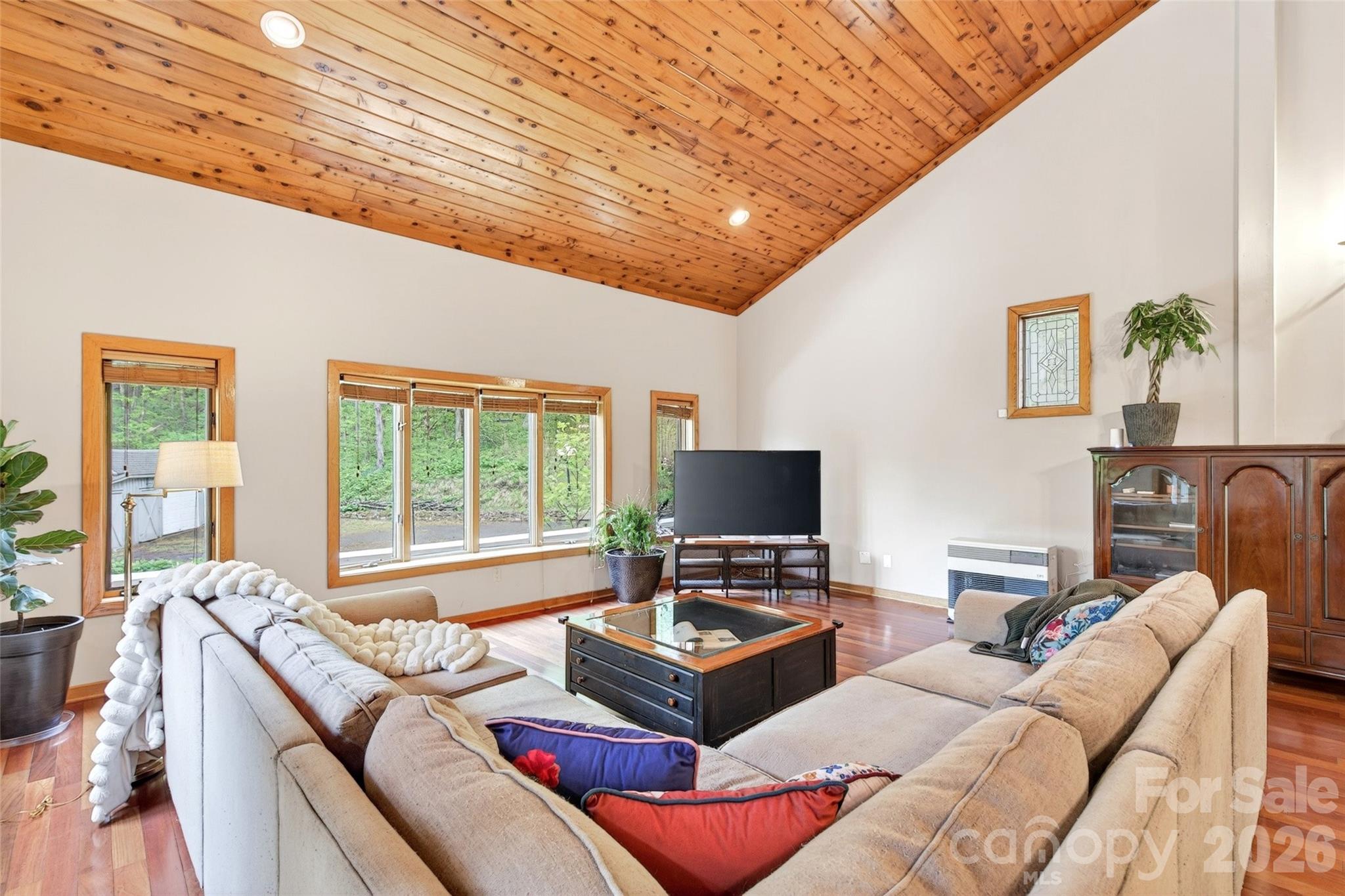 3068 S 226 Highway Property Photo 12