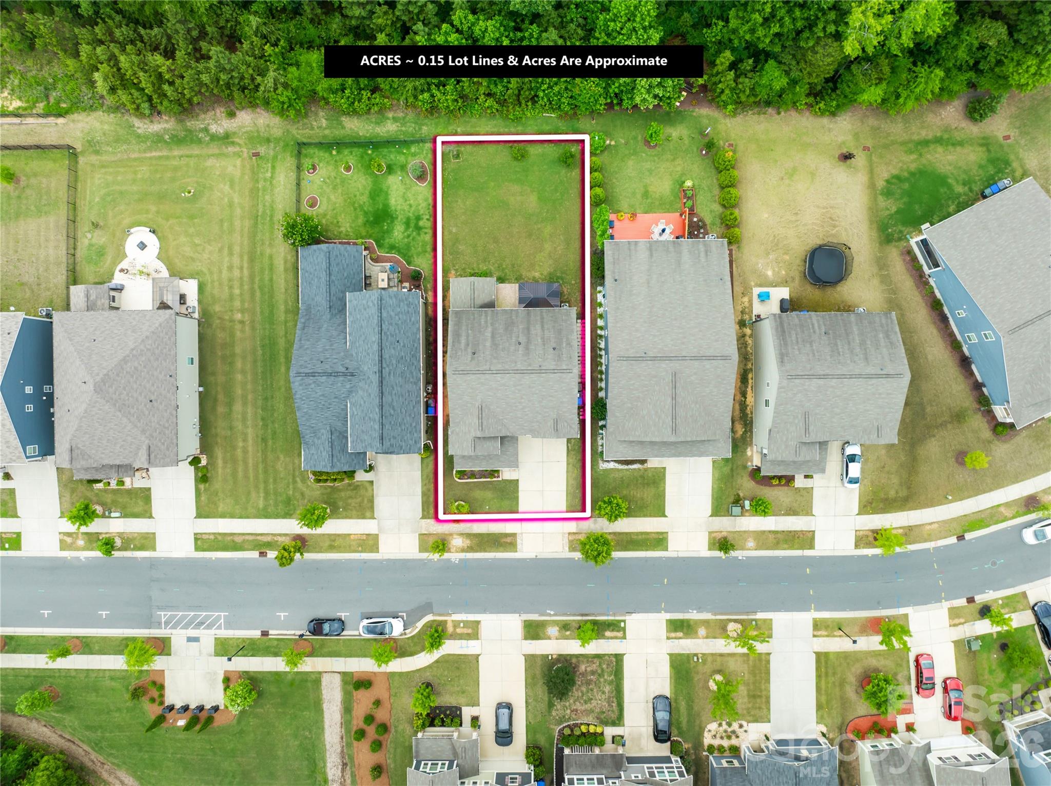 14107 Magnolia Walk Drive Property Photo 5