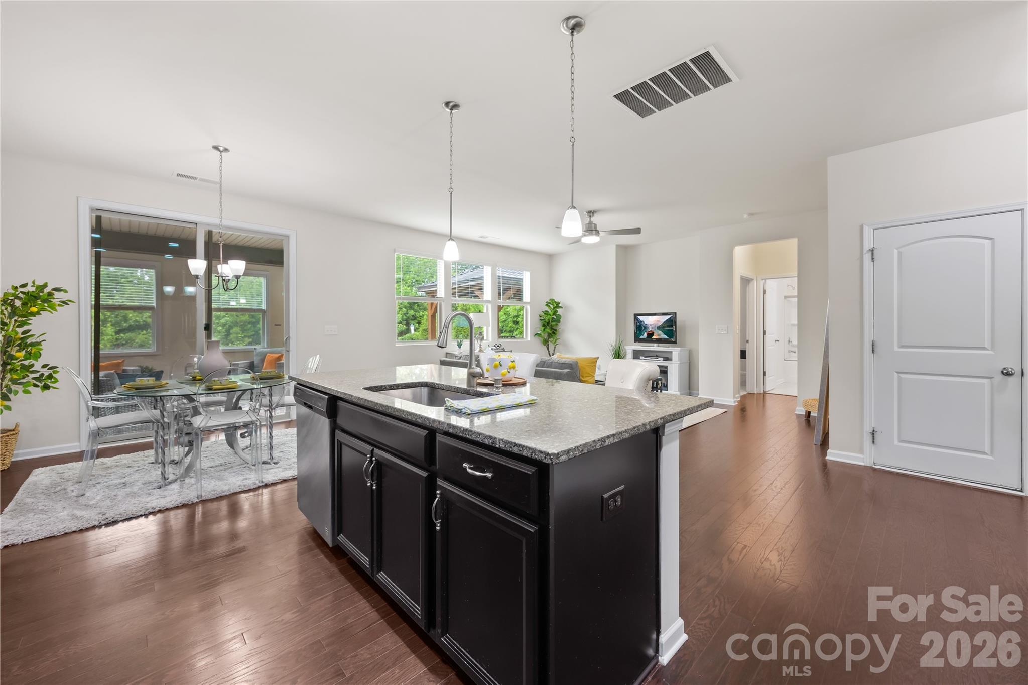 14107 Magnolia Walk Drive Property Photo 23
