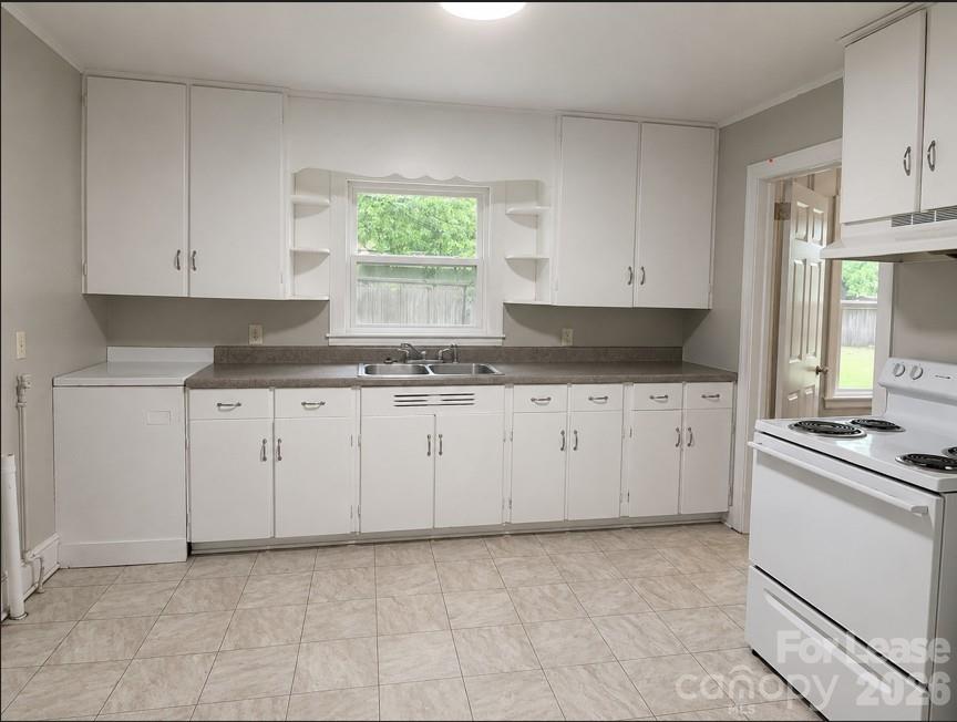 800 Mt Holly Huntersville Road Property Photo 2