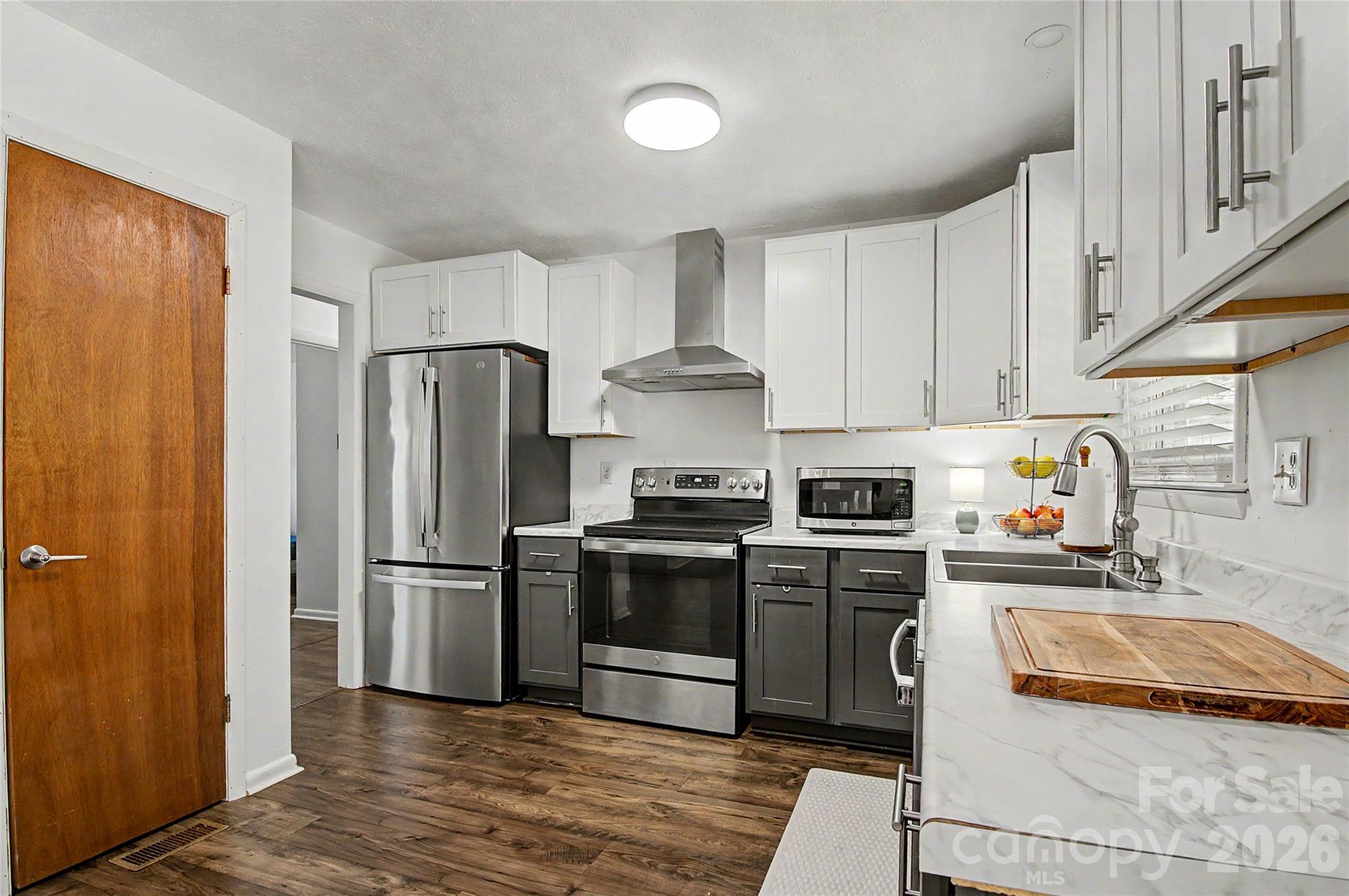 155 Chestnut Place Property Photo 11