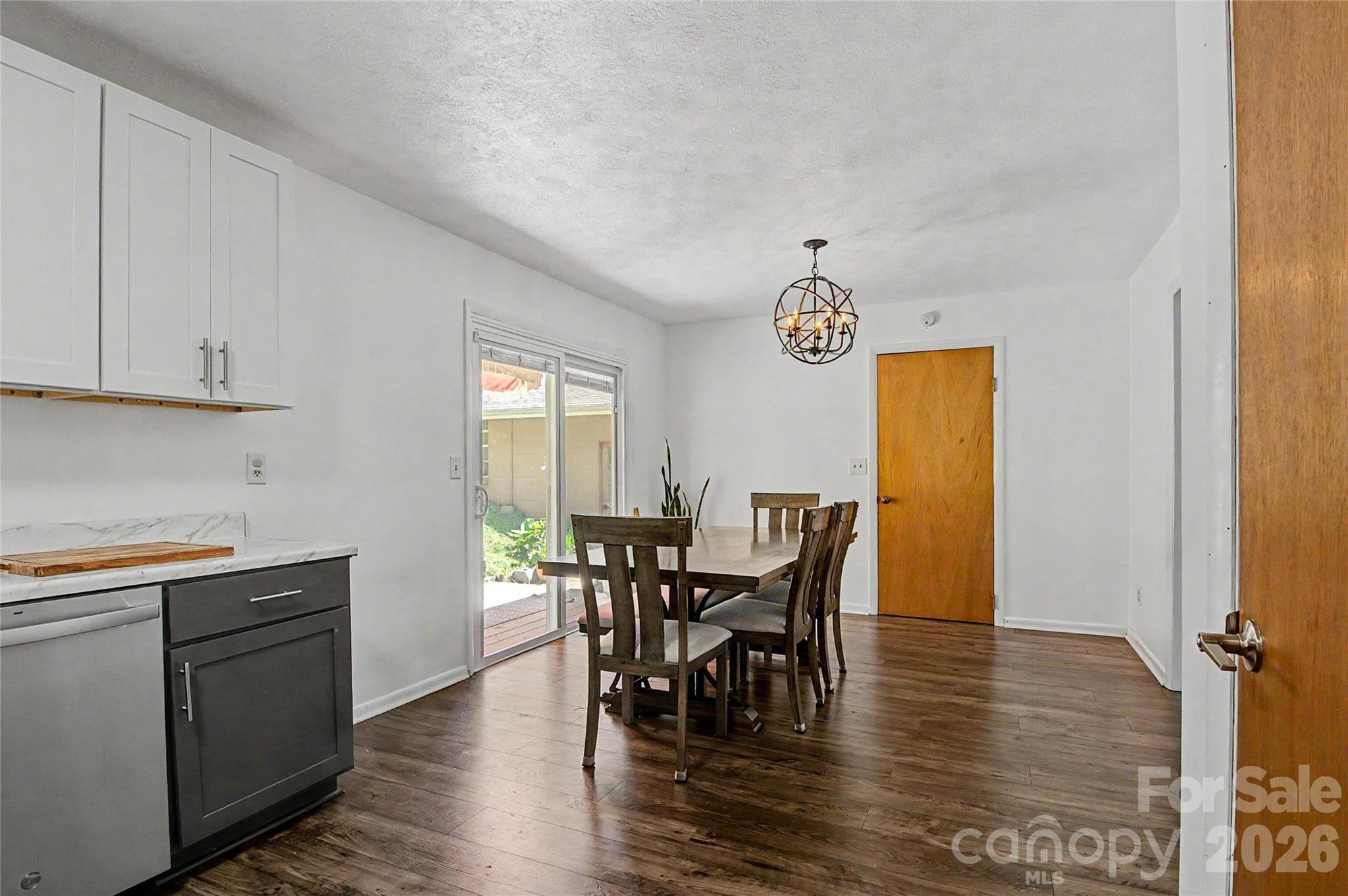 155 Chestnut Place Property Photo 13