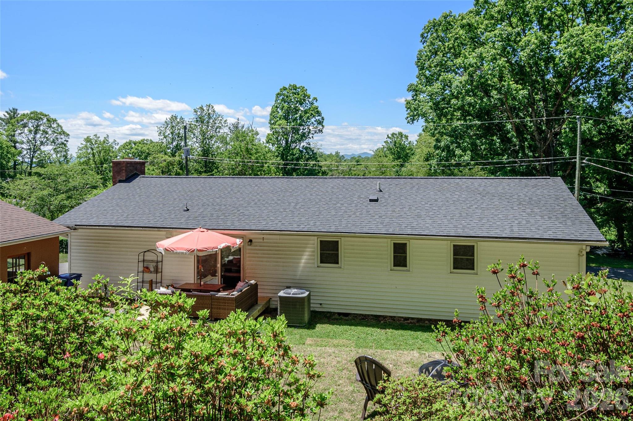 155 Chestnut Place Property Photo 36