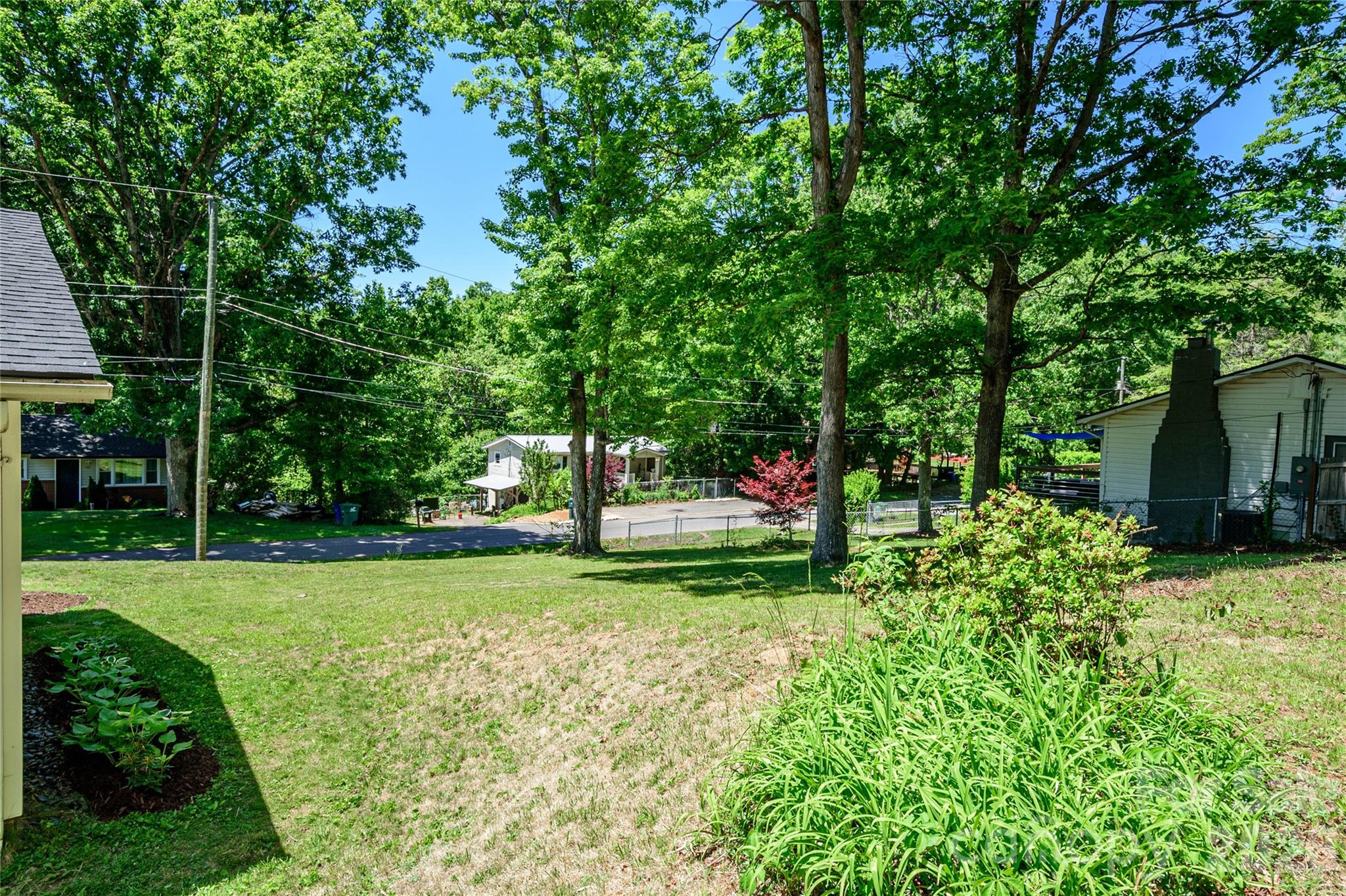 155 Chestnut Place Property Photo 39