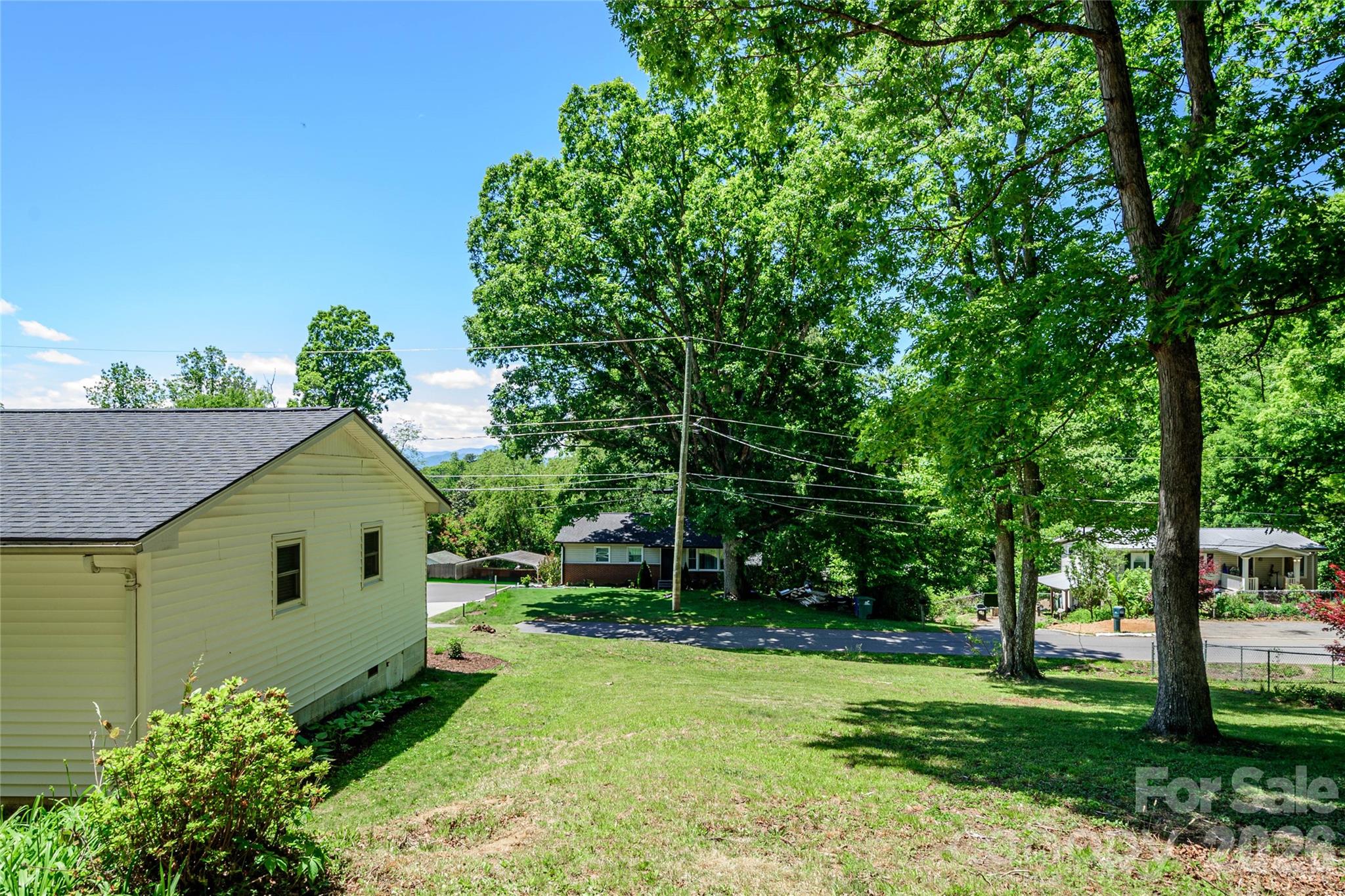 155 Chestnut Place Property Photo 40