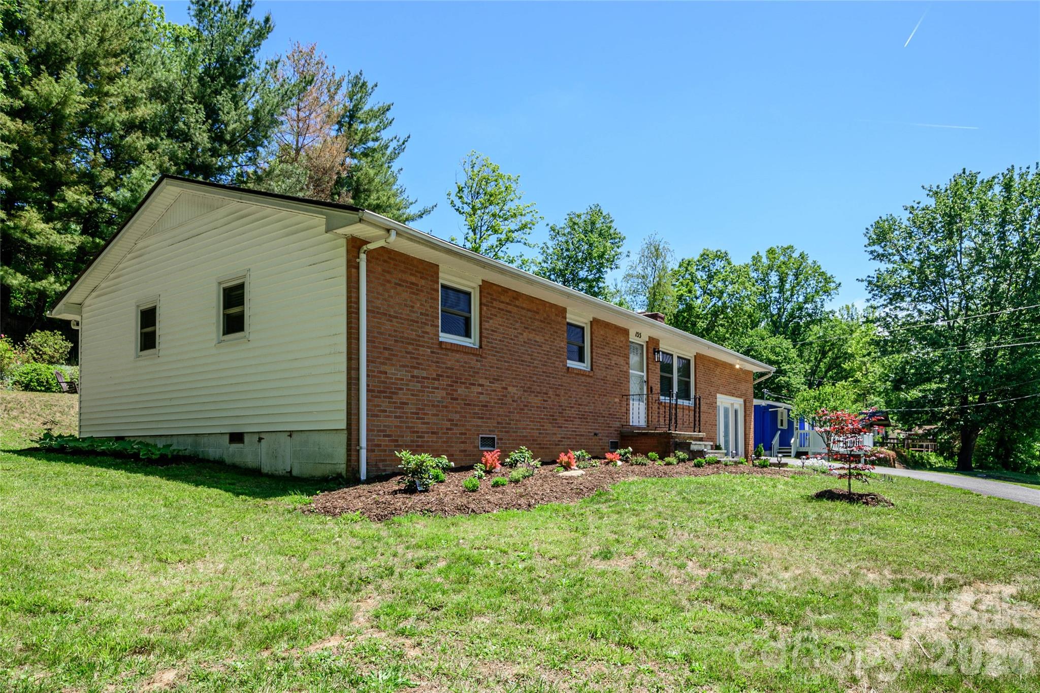 155 Chestnut Place Property Photo 42