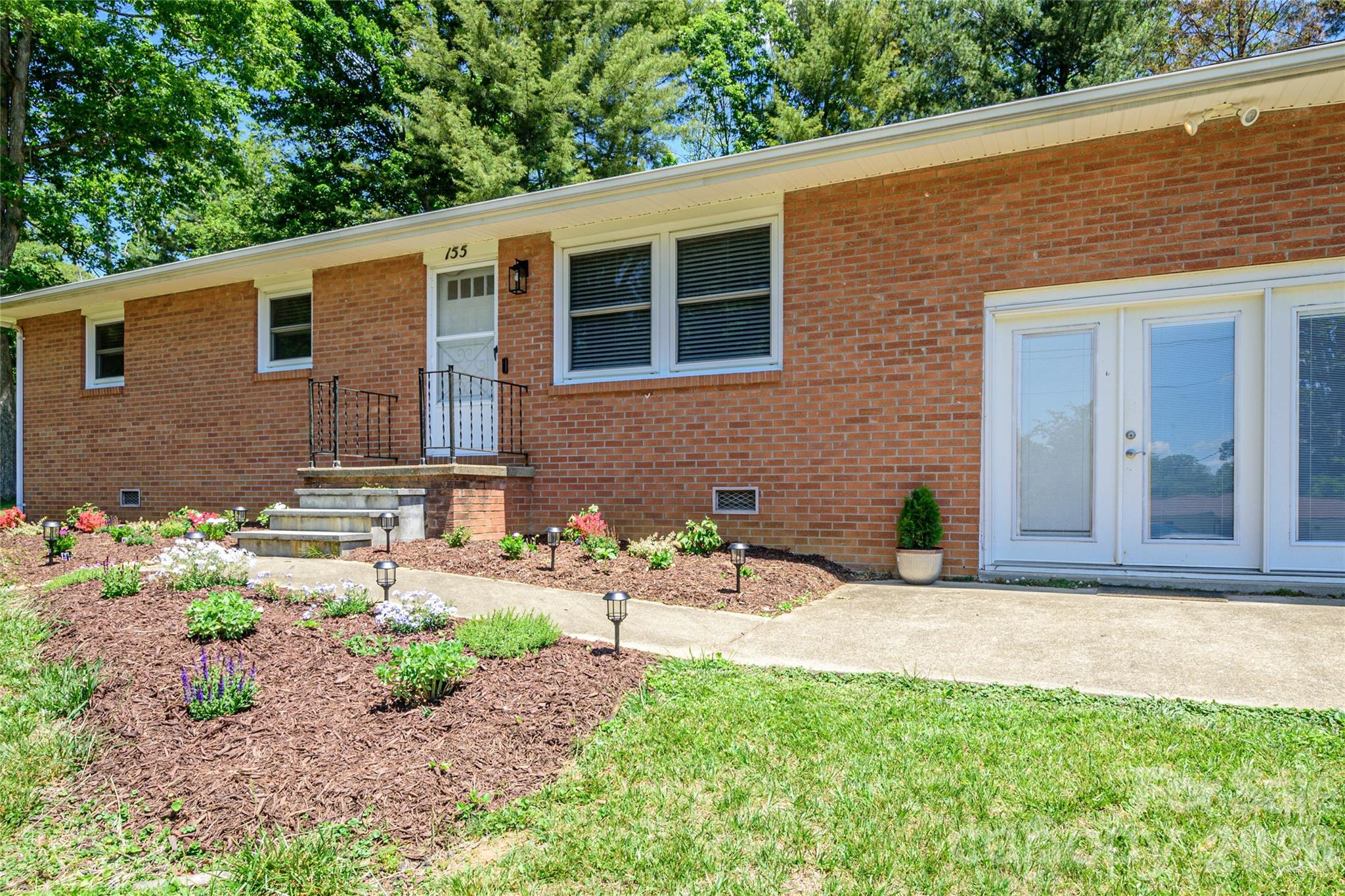 155 Chestnut Place Property Photo 43