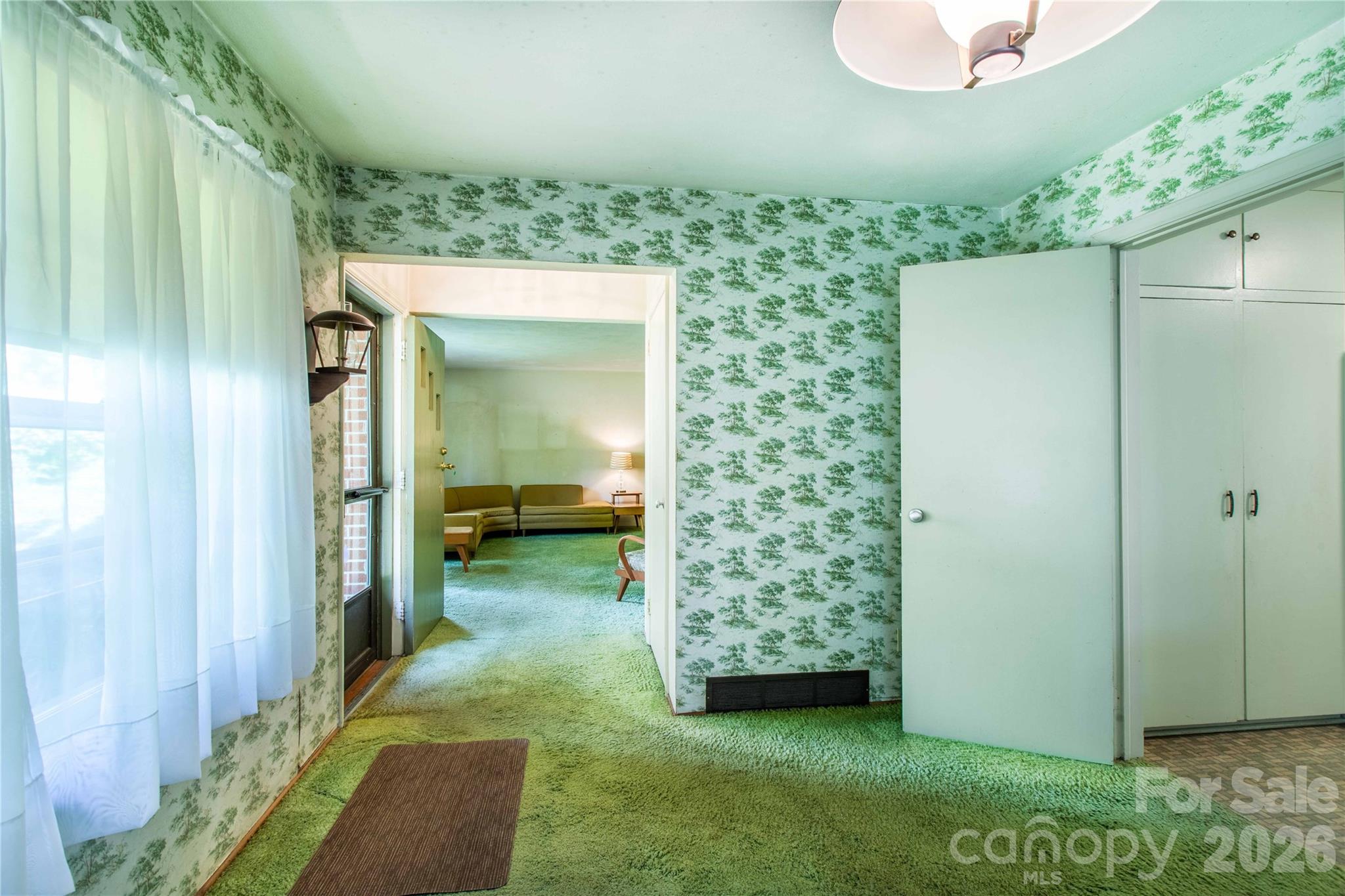 3004 Kanuga Road Property Photo 9