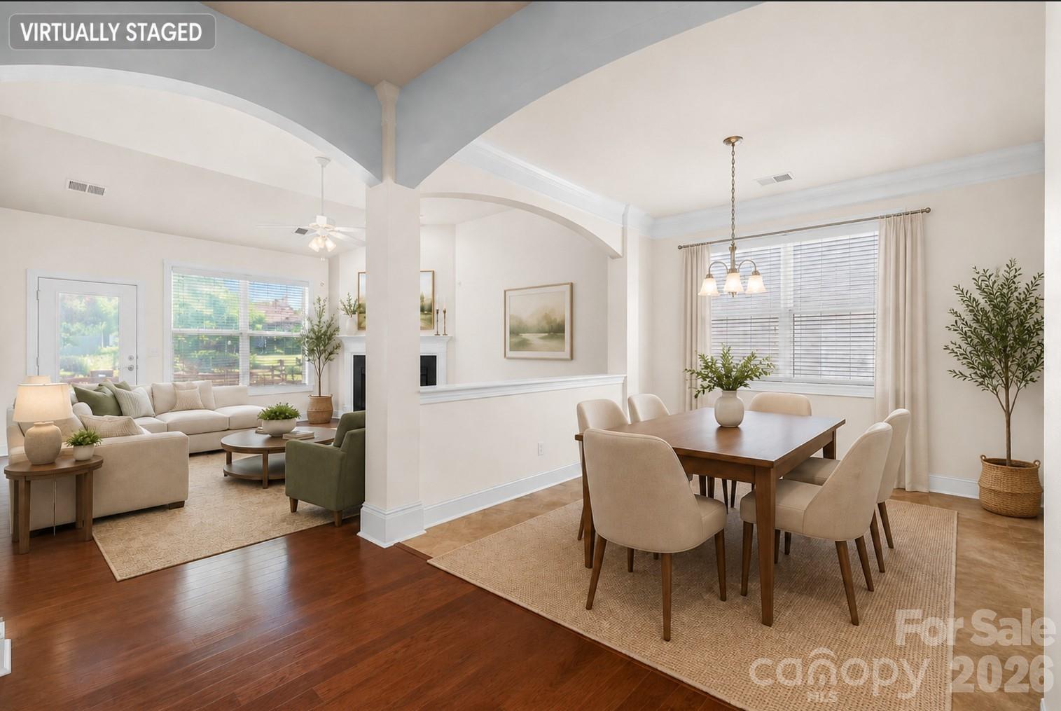578 Daventry Court Property Photo 3