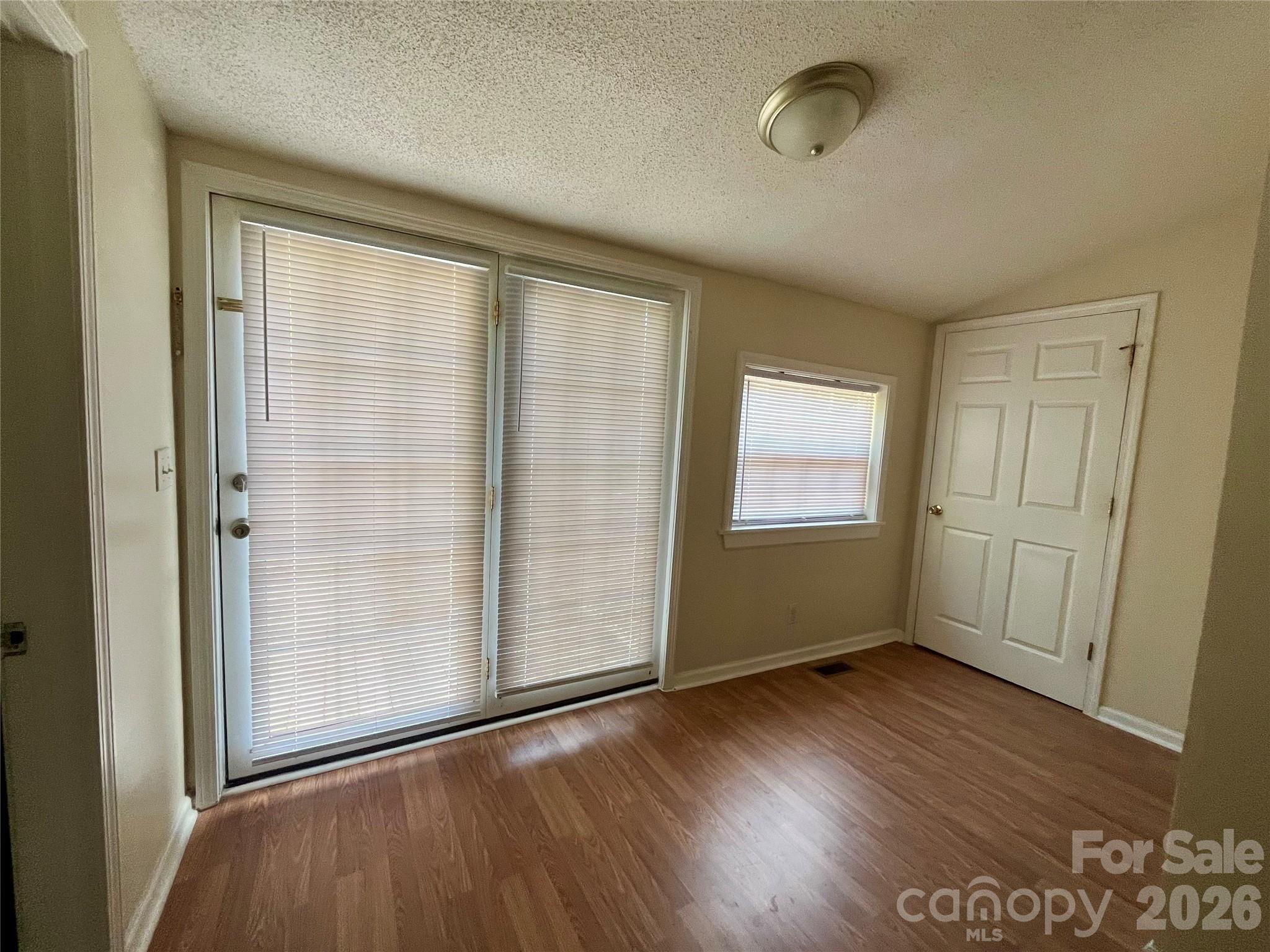 515 Spencer Avenue Property Photo 9