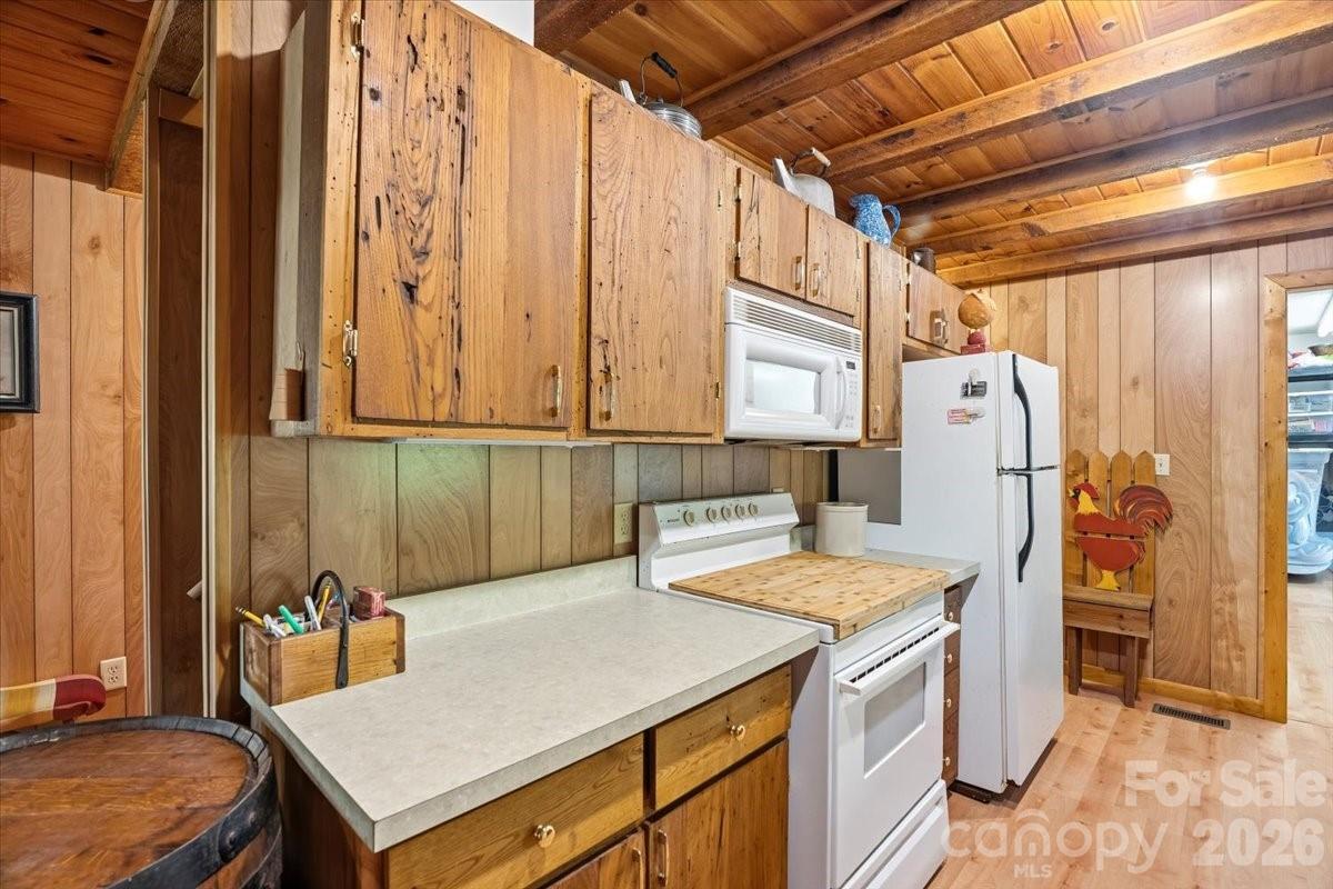 524 Mcdaris Loop Drive 179/180 Property Photo 16