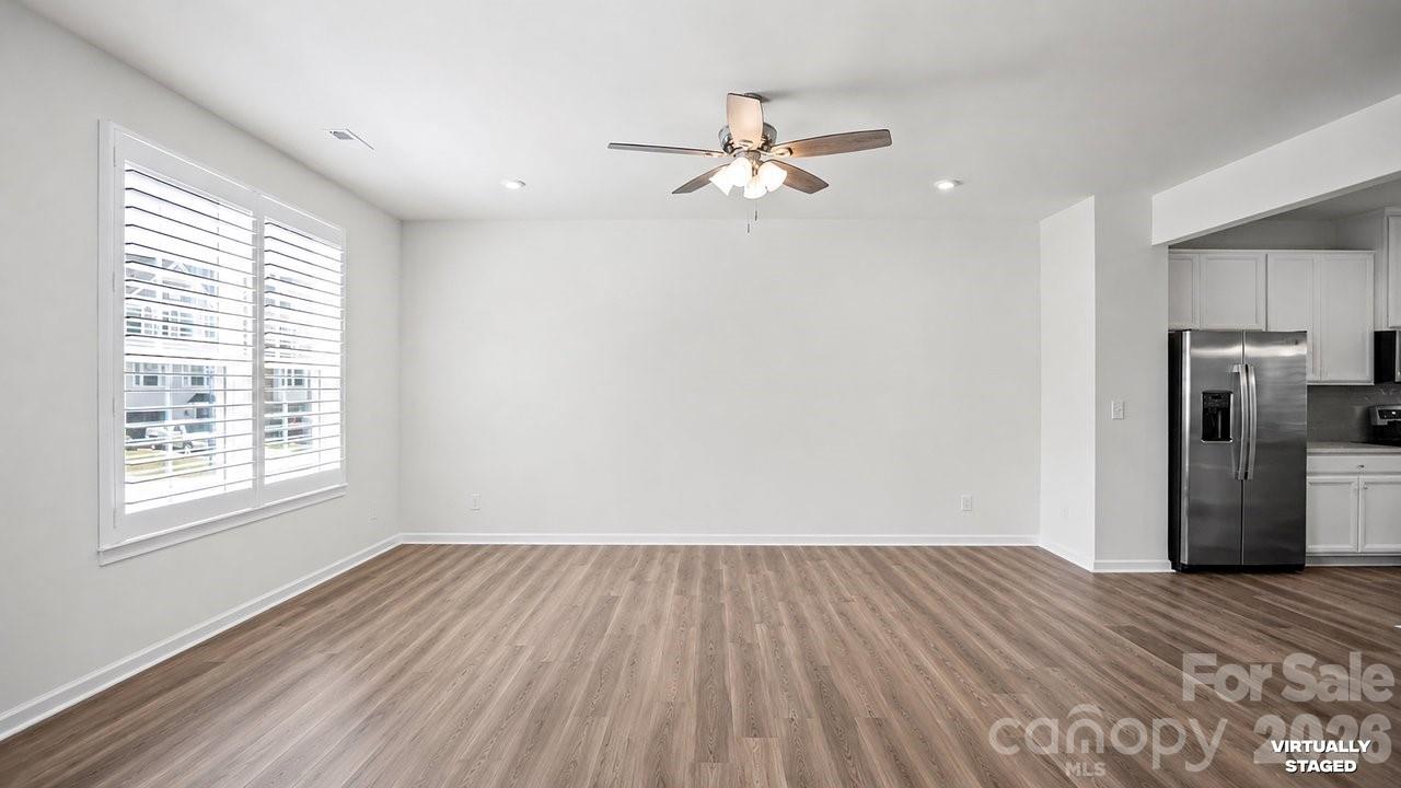 2607 Grantham Place Drive Property Photo 5