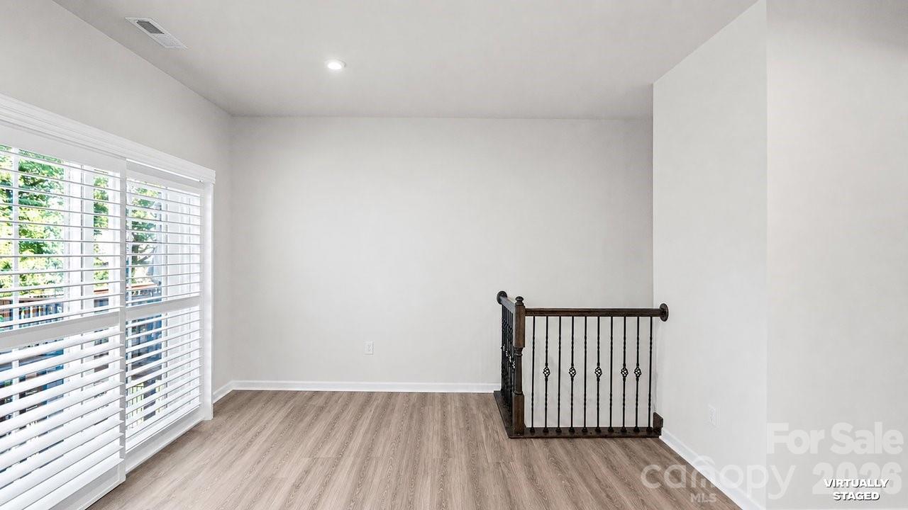2607 Grantham Place Drive Property Photo 14