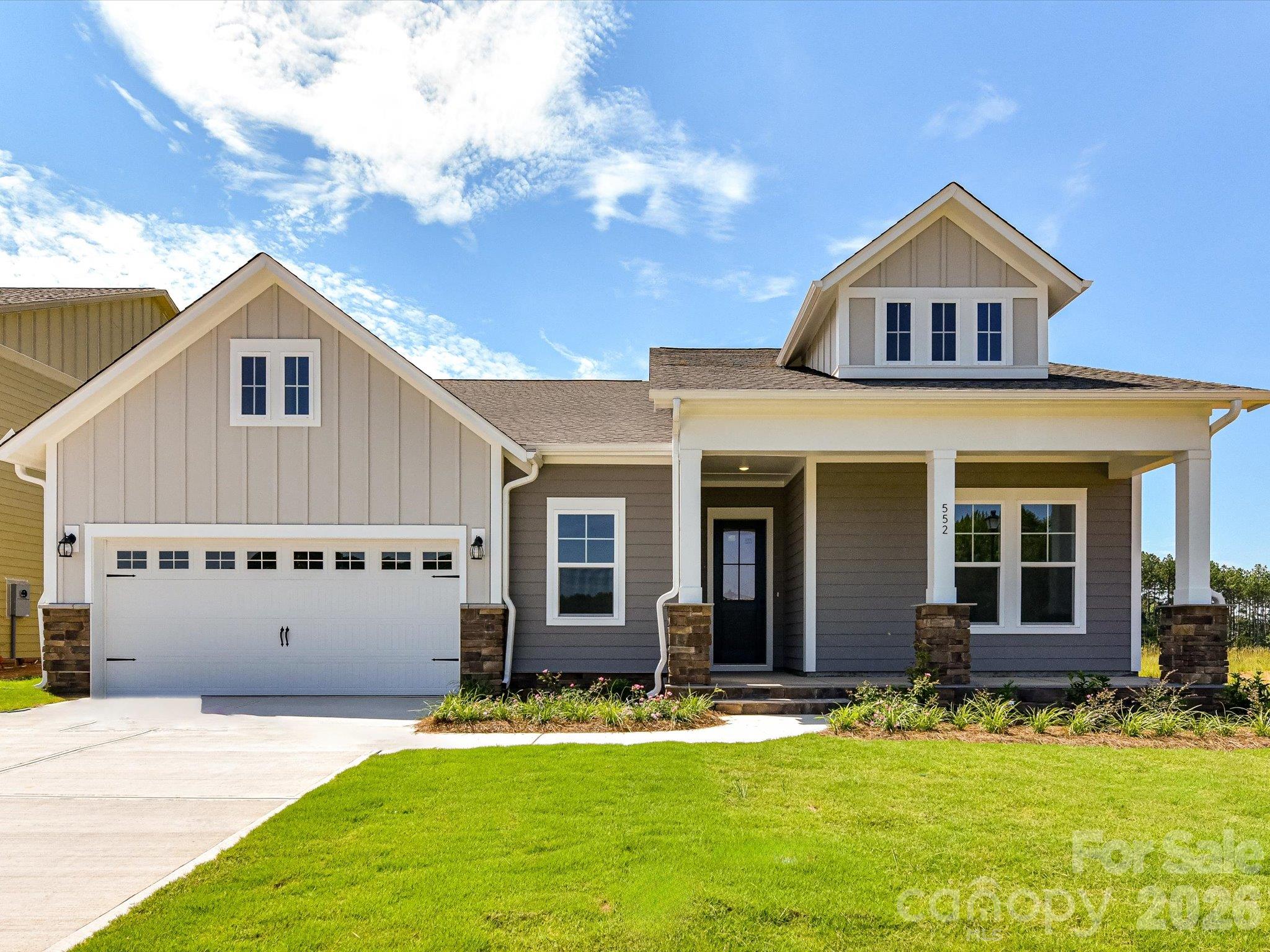 552 Cape Cod Way Property Photo 1