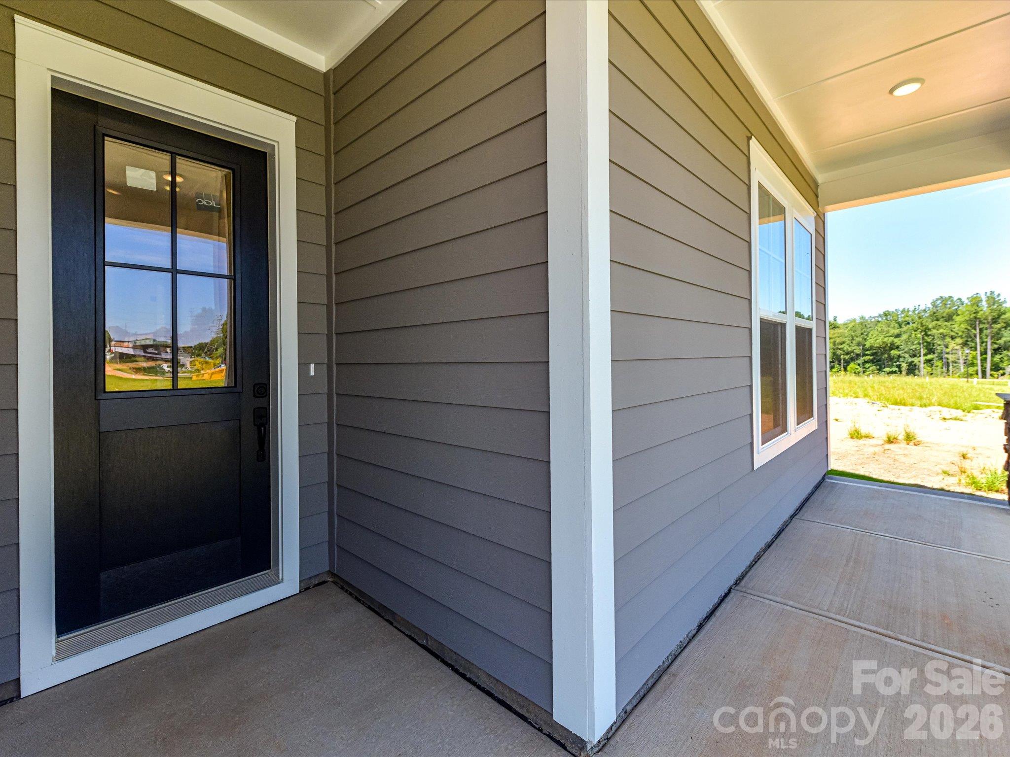 552 Cape Cod Way Property Photo 5