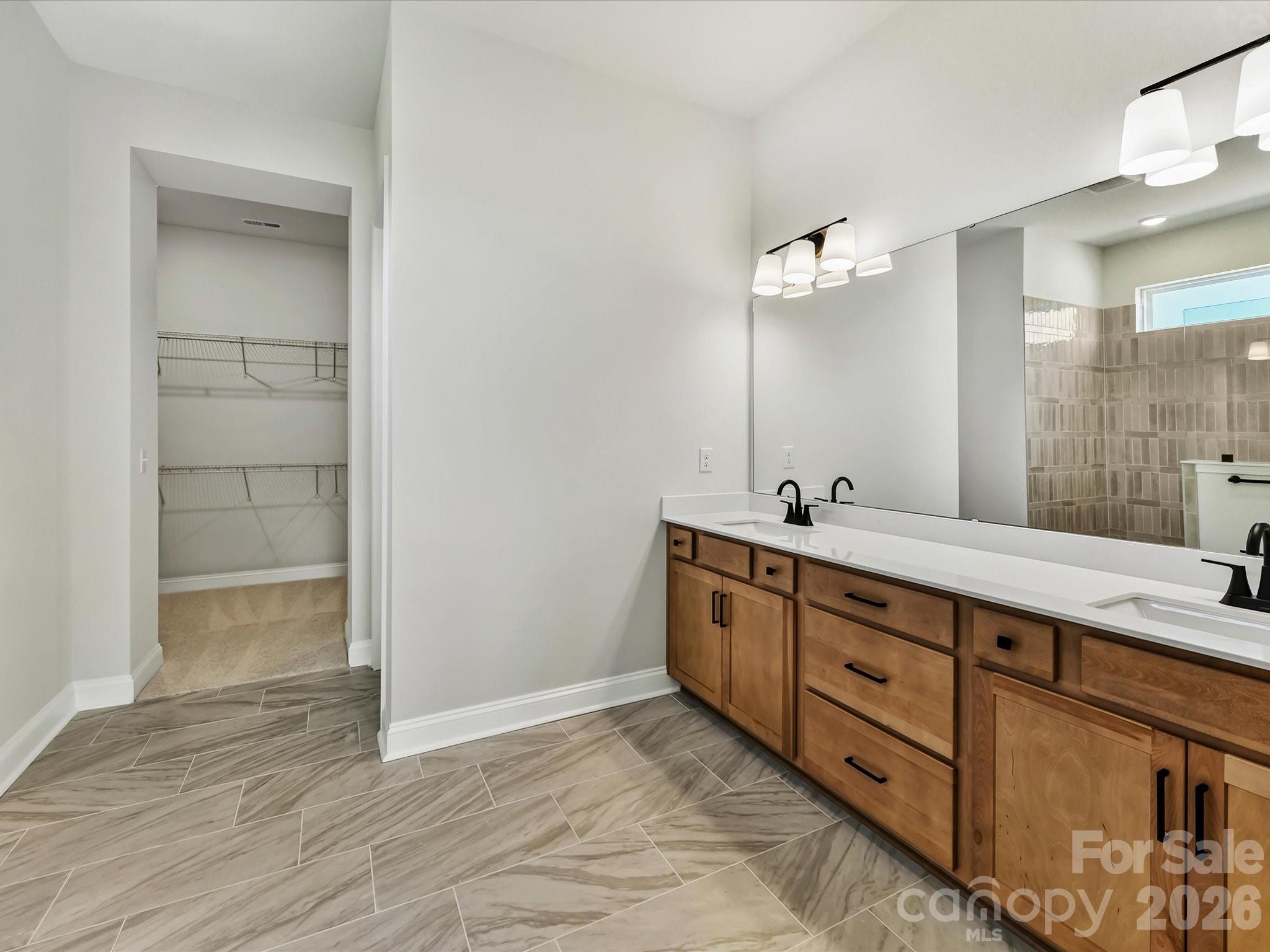552 Cape Cod Way Property Photo 12