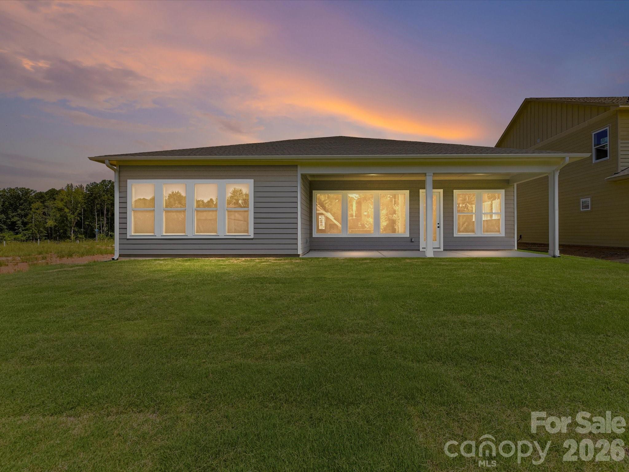 552 Cape Cod Way Property Photo 21