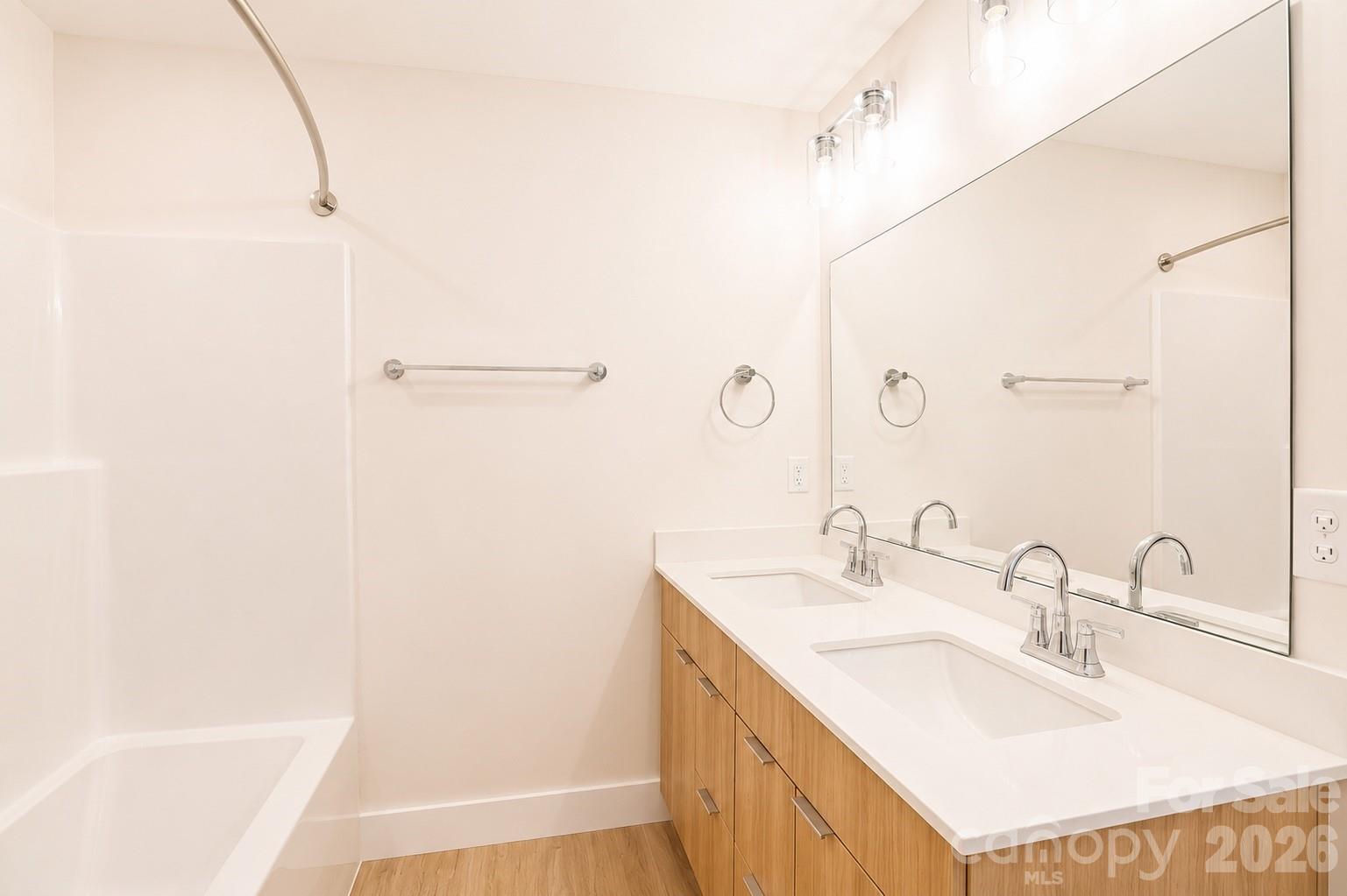 32 Brice Street 16 Property Photo 14