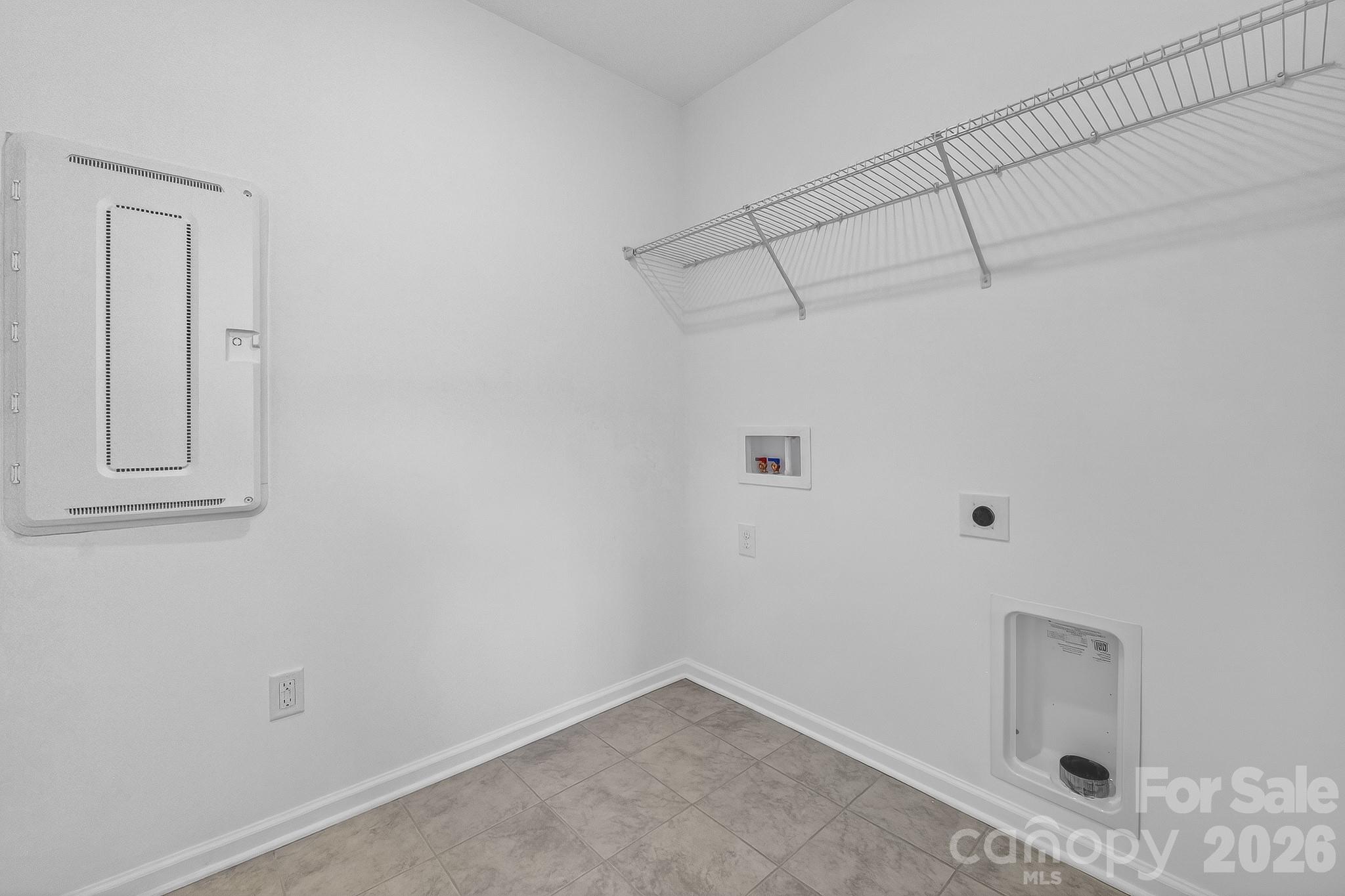 7068 Juneberry Way Property Photo 32
