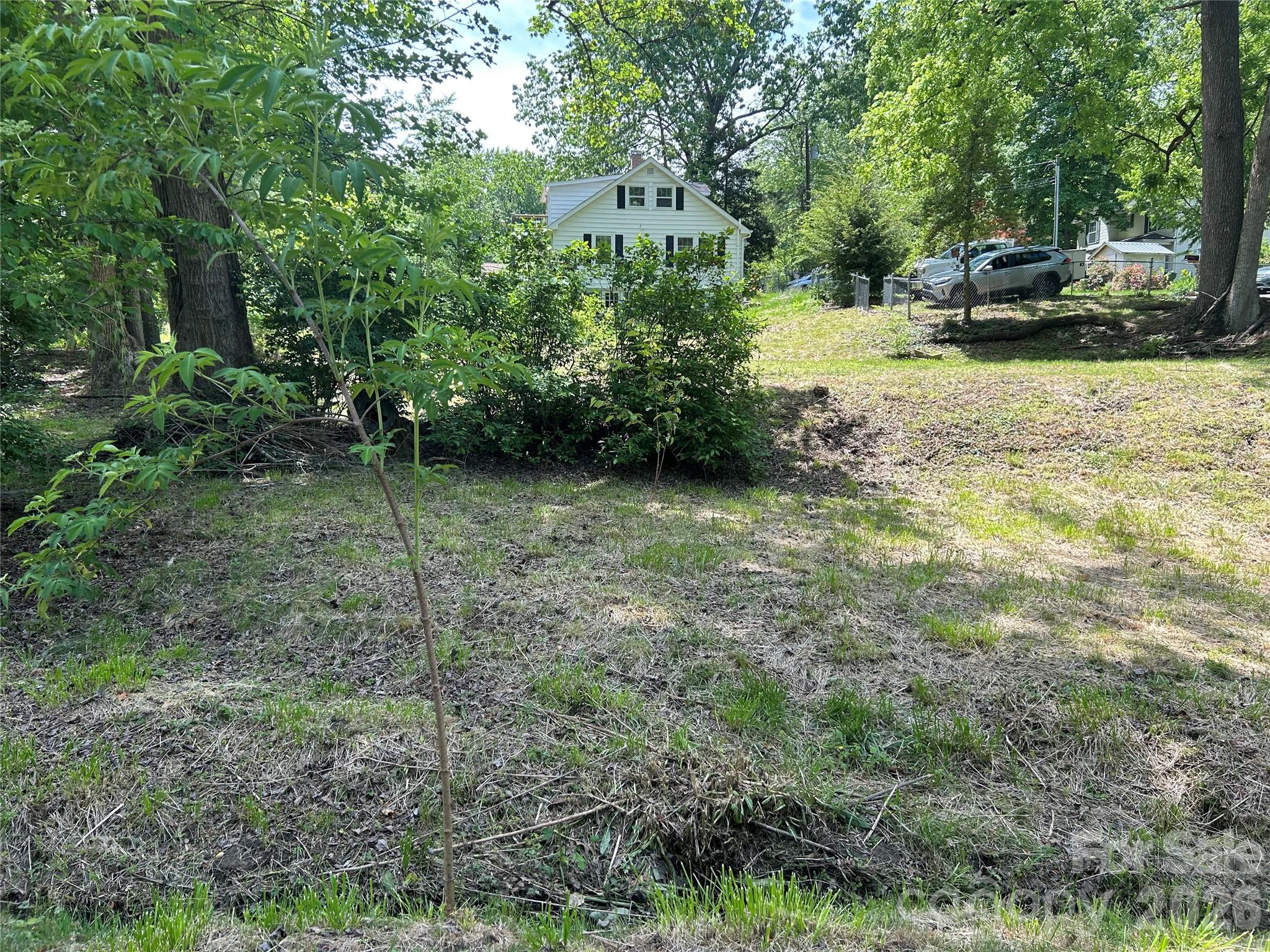 28 Pinecrest Drive 2 Property Photo 9