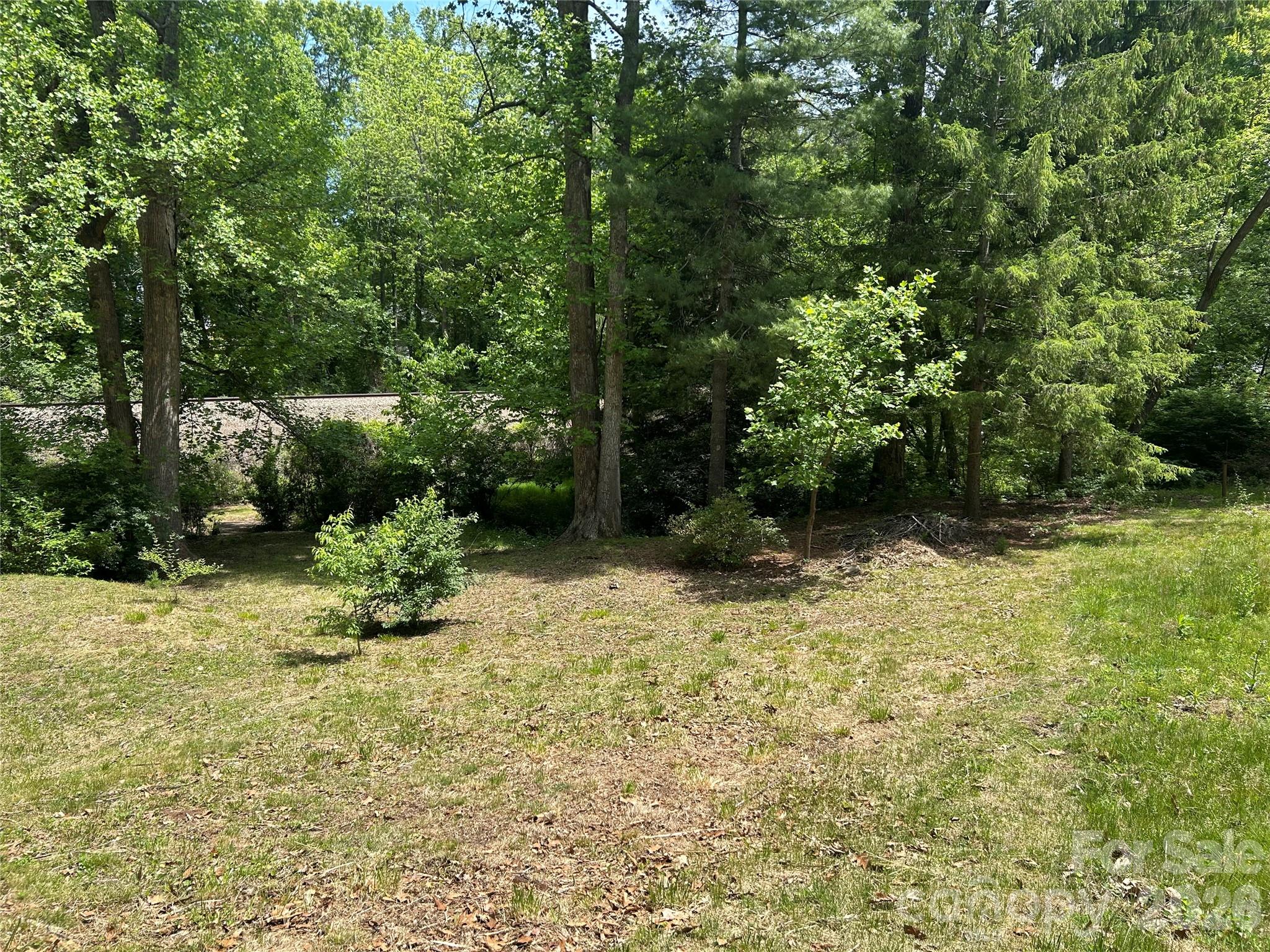 28 Pinecrest Drive 2 Property Photo 14