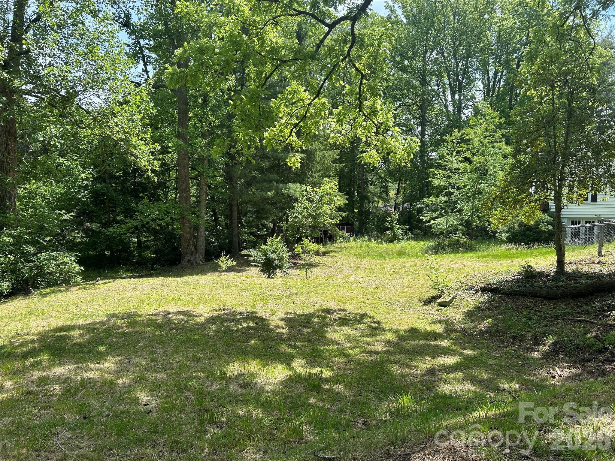 28 Pinecrest Drive 2 Property Photo 15