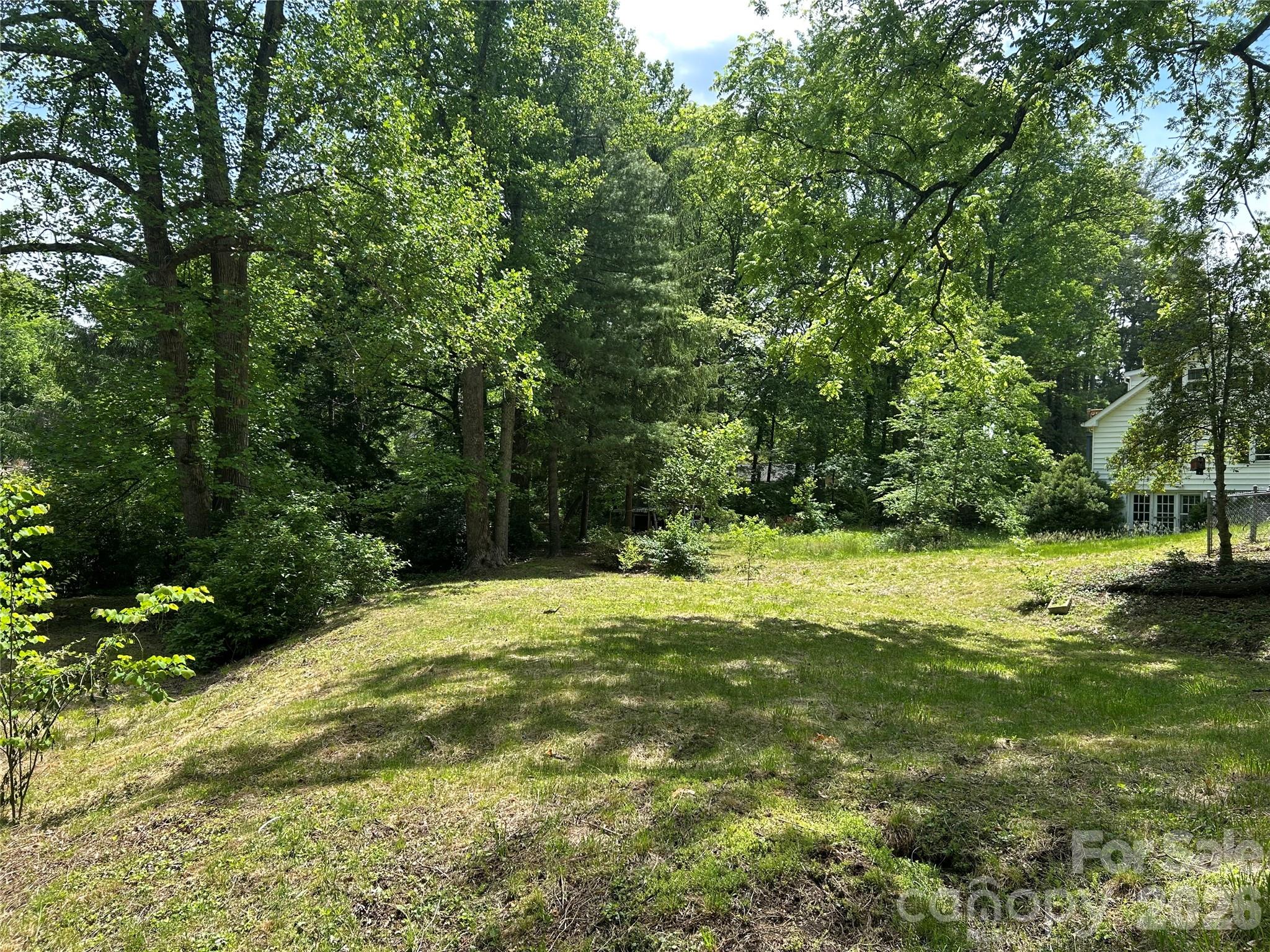 28 Pinecrest Drive 2 Property Photo 16