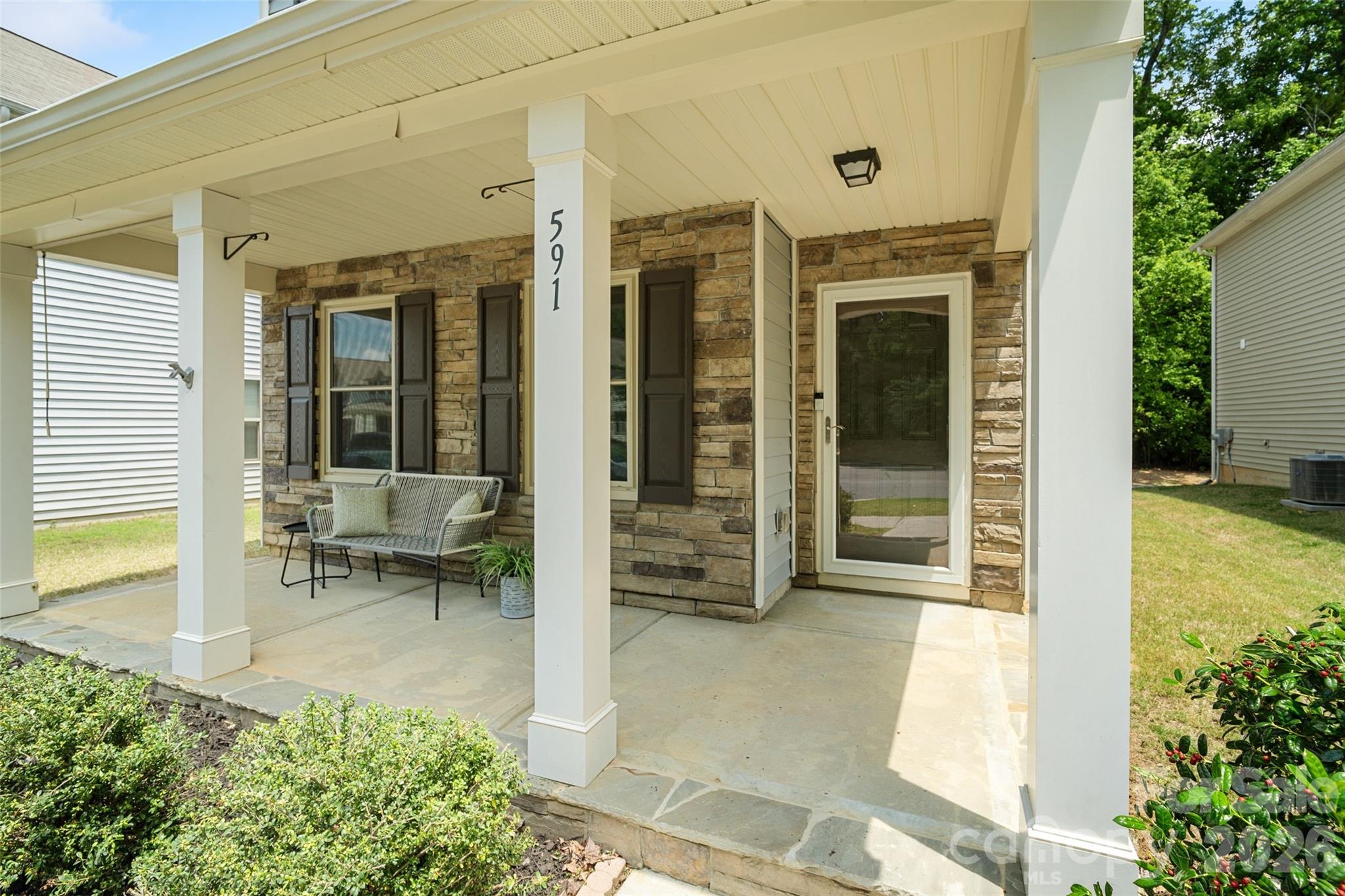 591 Stockton Way Property Photo 3