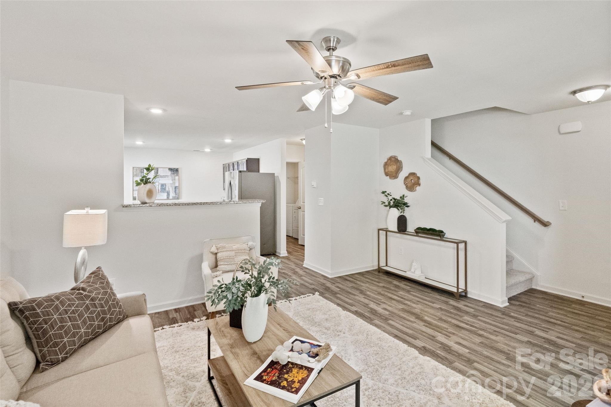 591 Stockton Way Property Photo 7