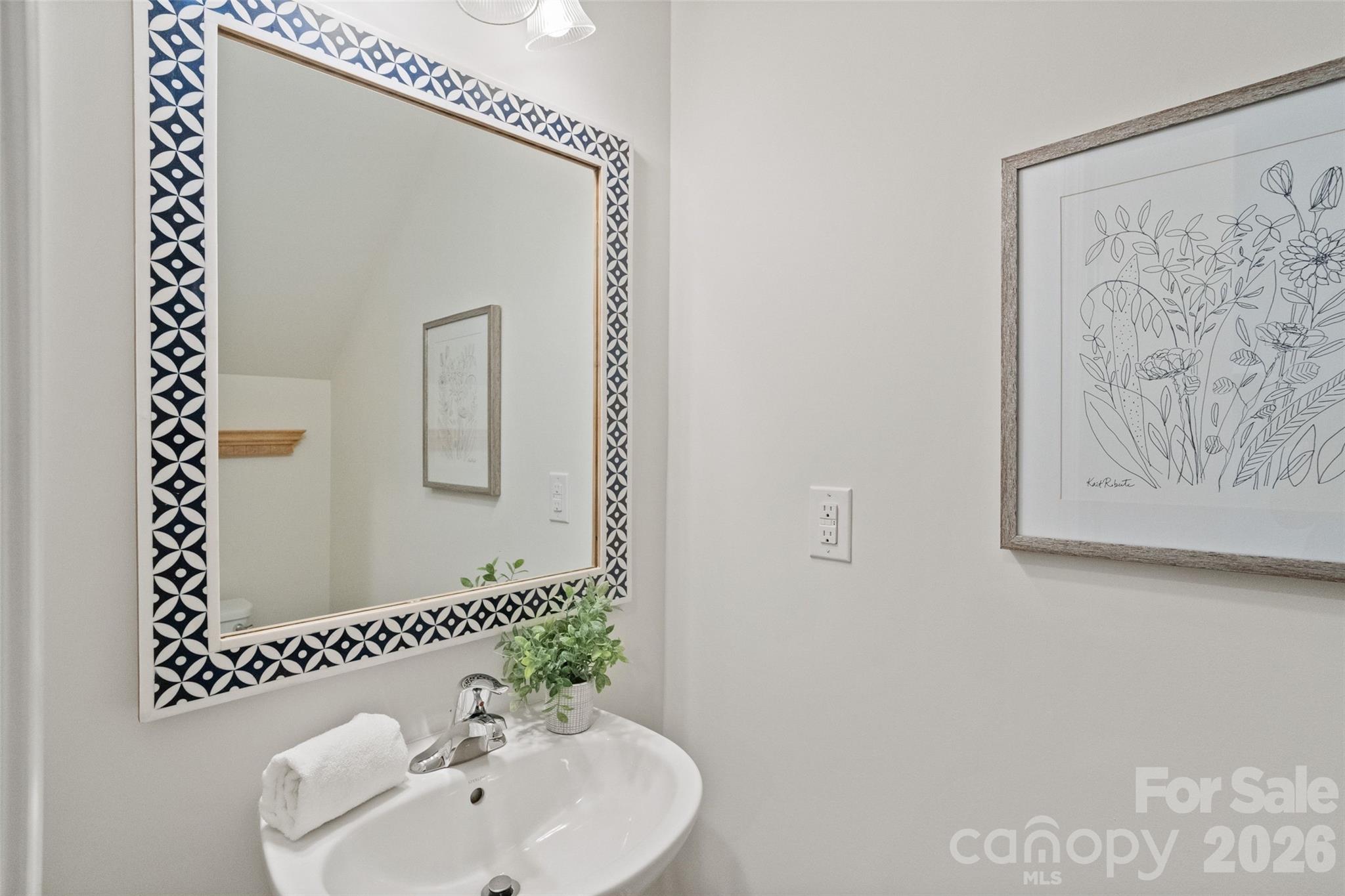 591 Stockton Way Property Photo 10