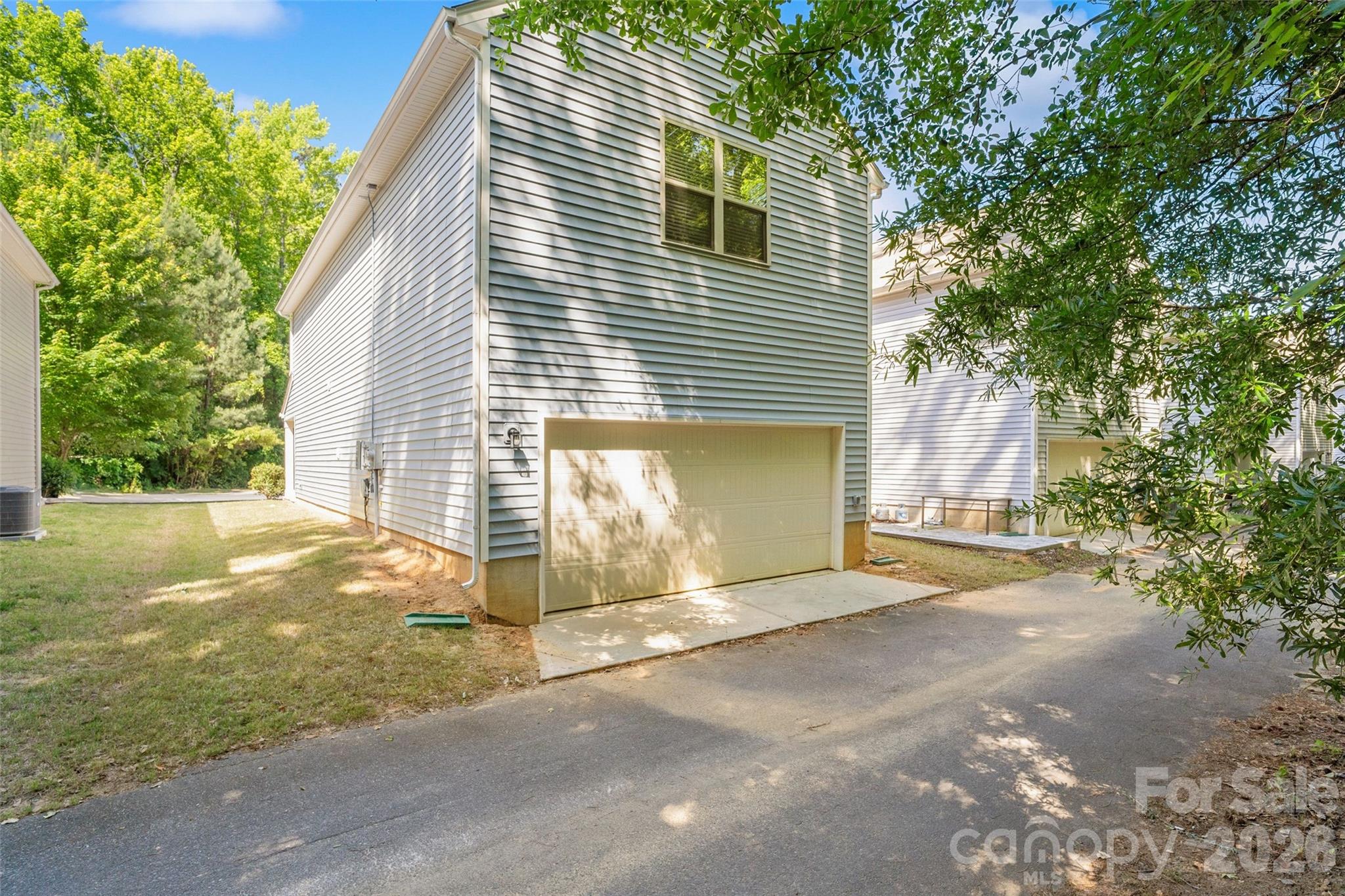 591 Stockton Way Property Photo 27