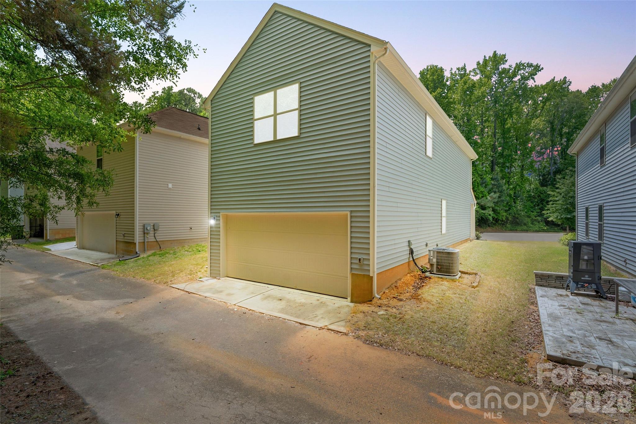 591 Stockton Way Property Photo 28
