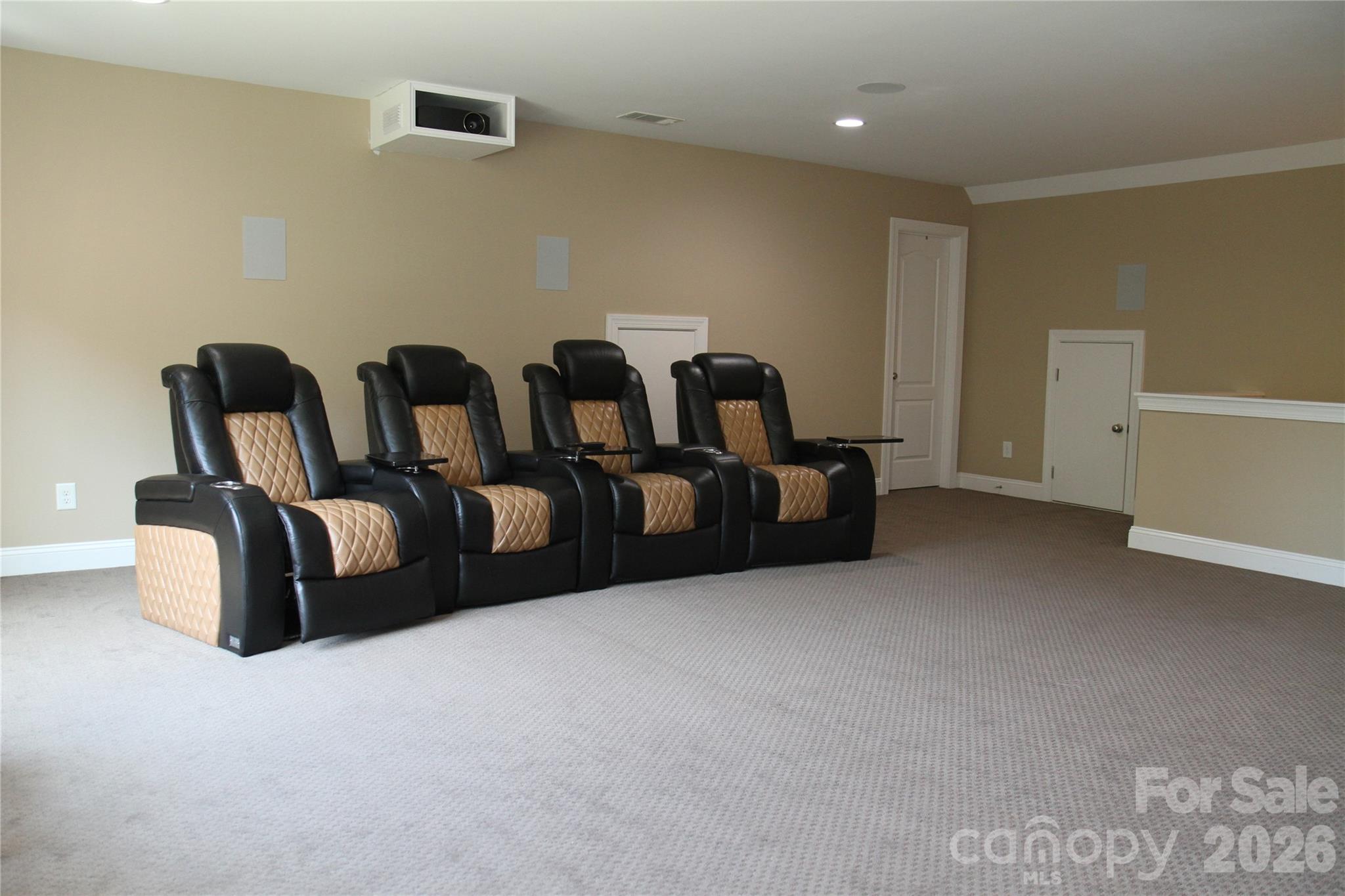 125 Leeward Shoals Lane Property Photo 38