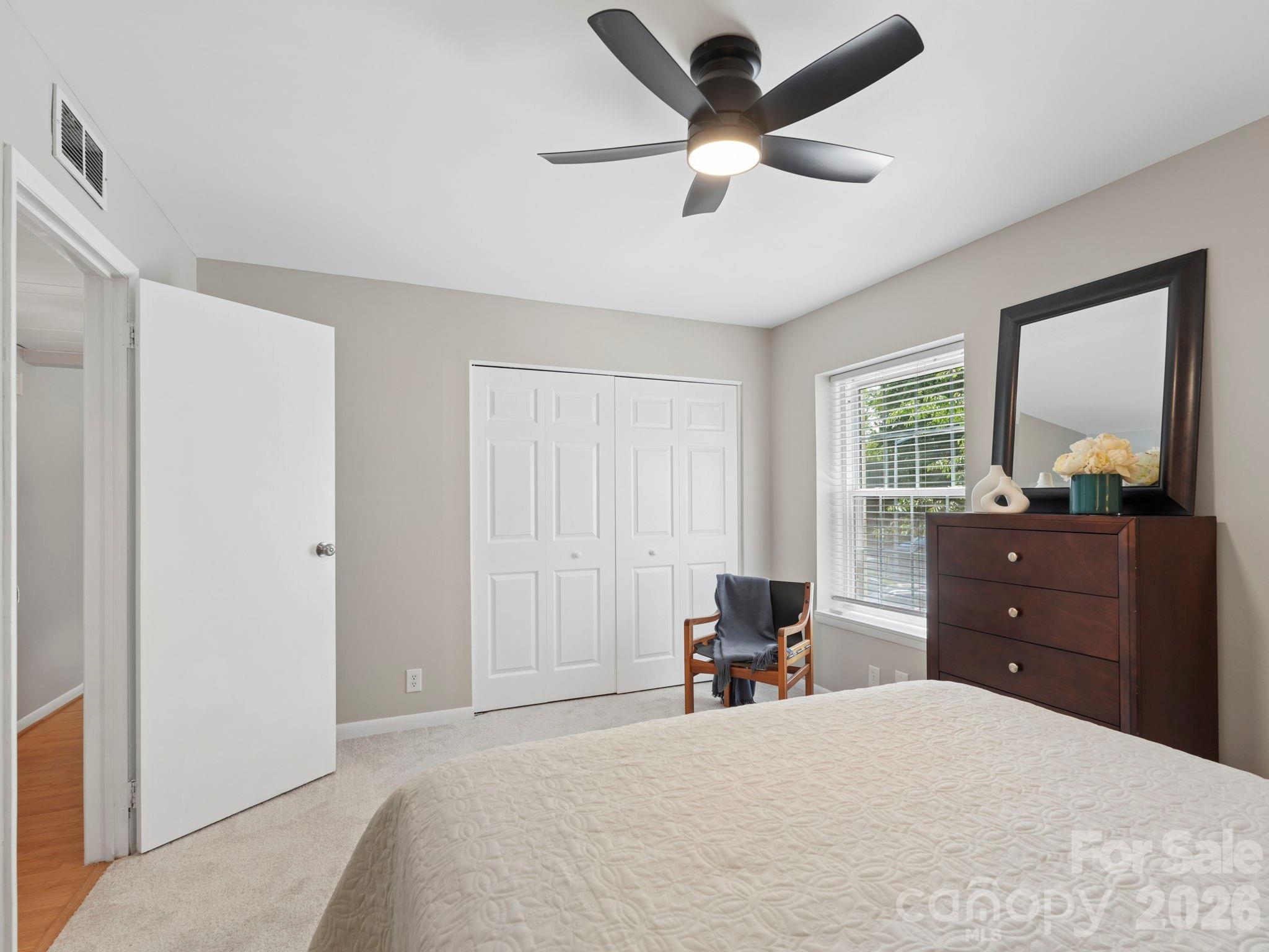 2628 Park Road D Property Photo 12