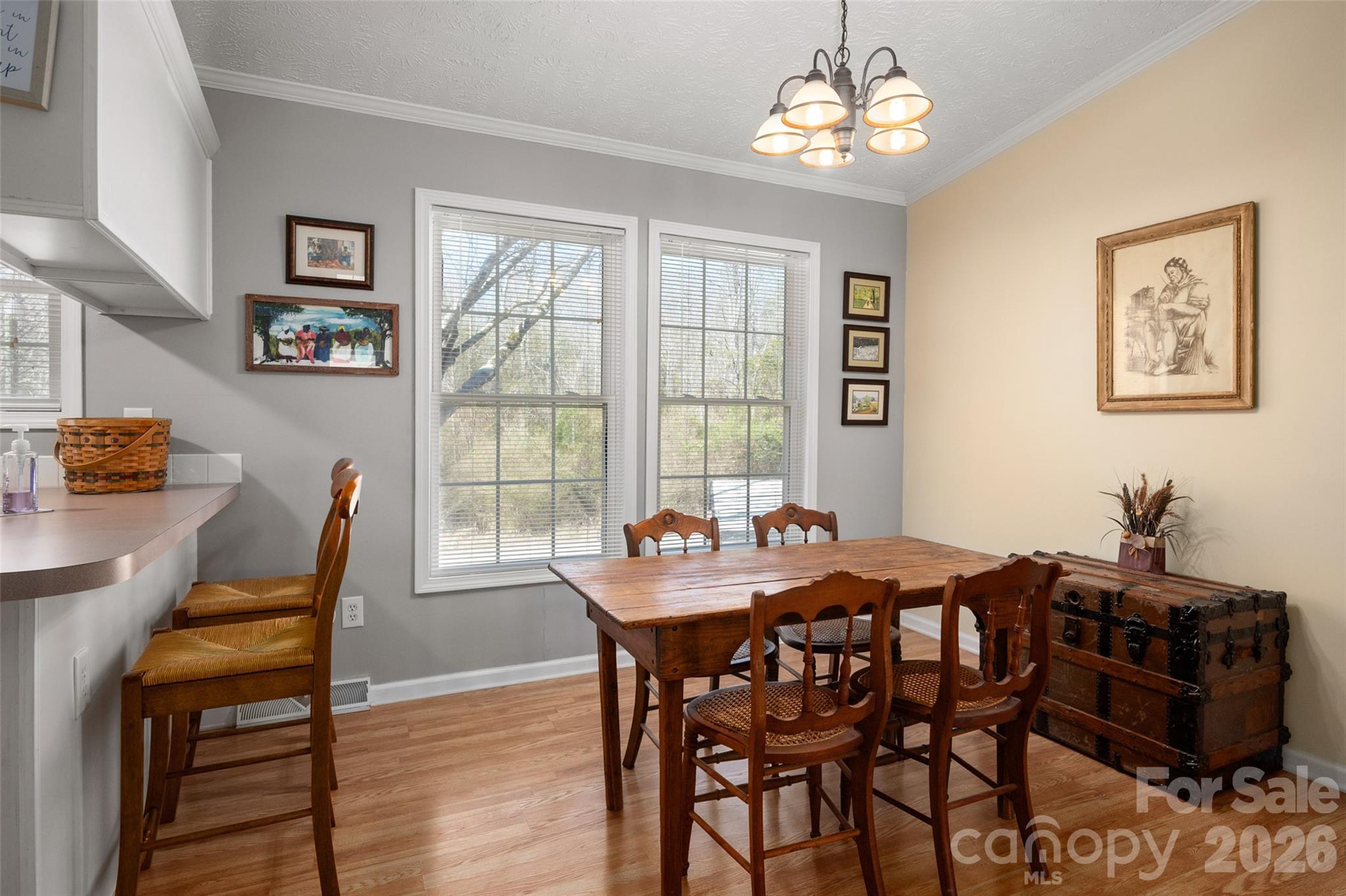 2504 Cottage Lane Property Photo 12