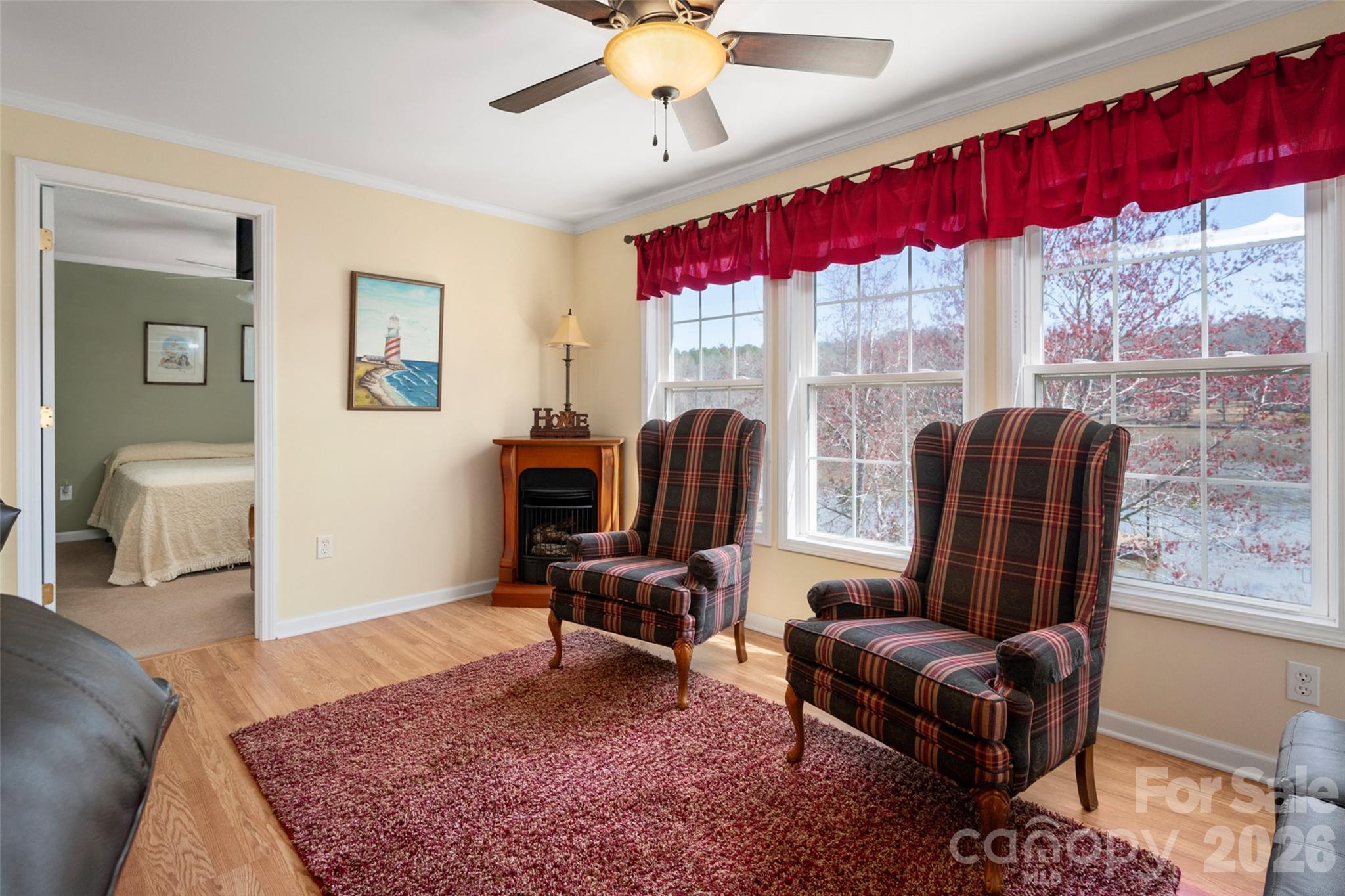 2504 Cottage Lane Property Photo 17