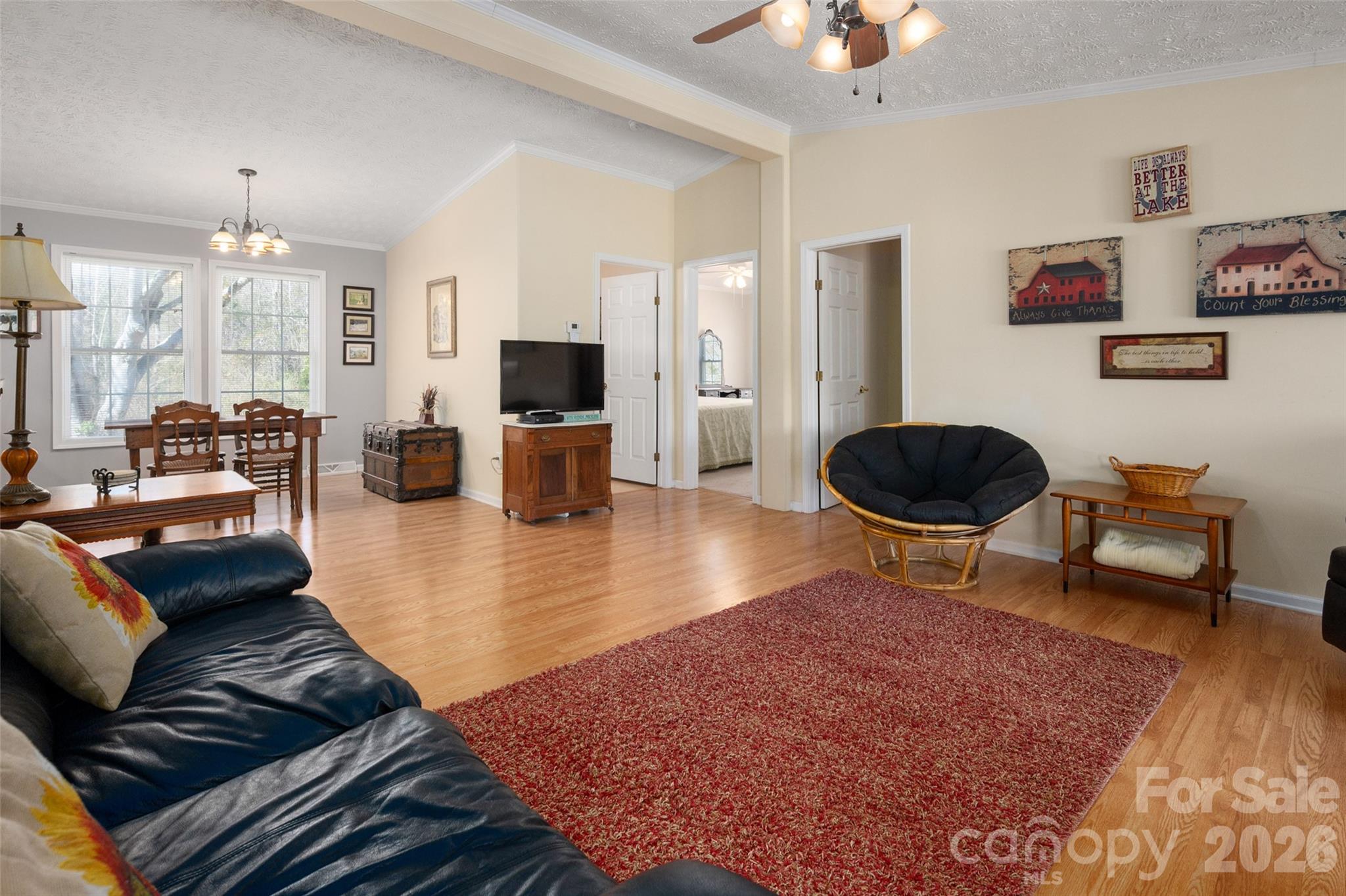 2504 Cottage Lane Property Photo 20