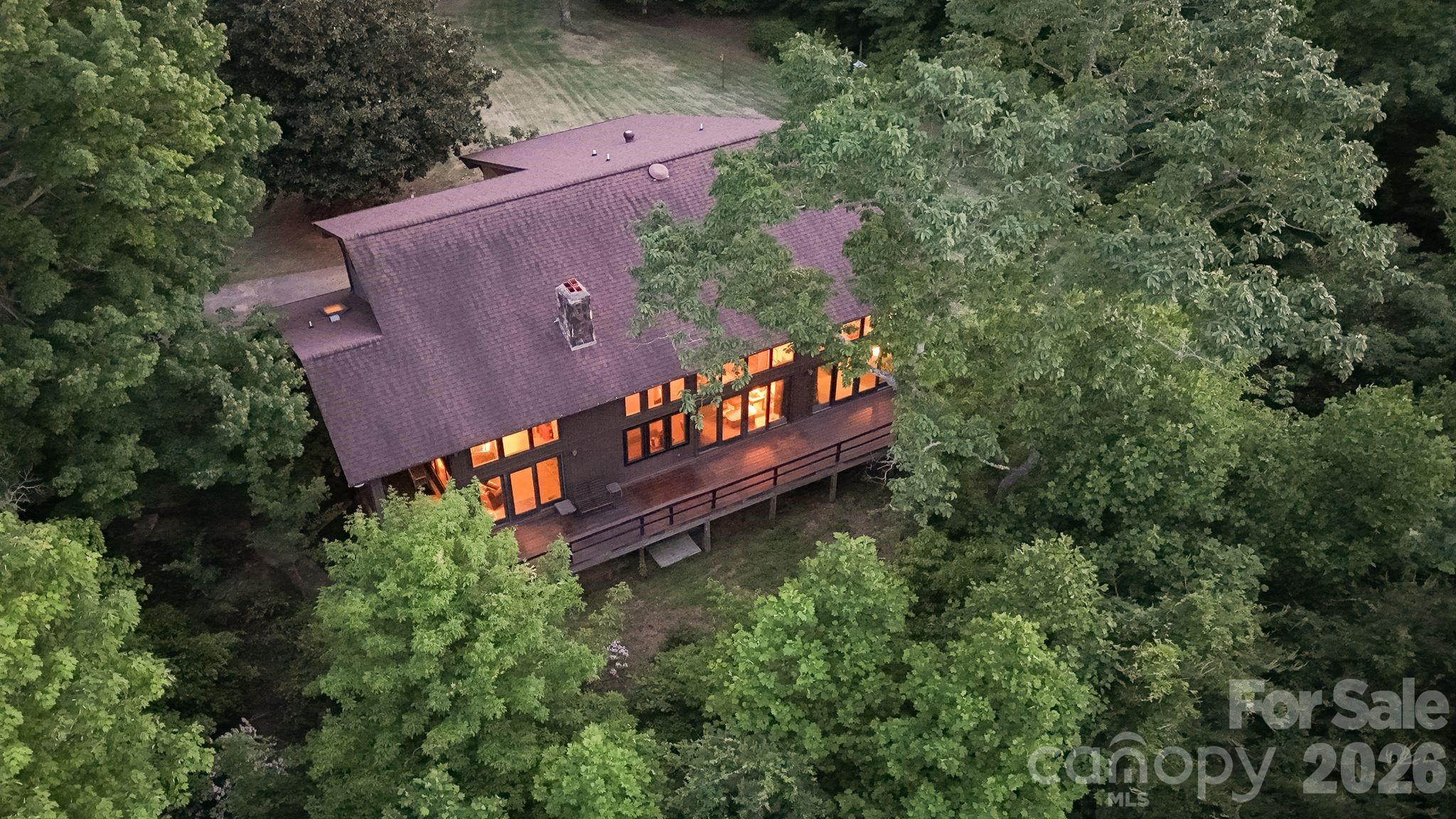 415 Reel Hollow Road Property Photo 7