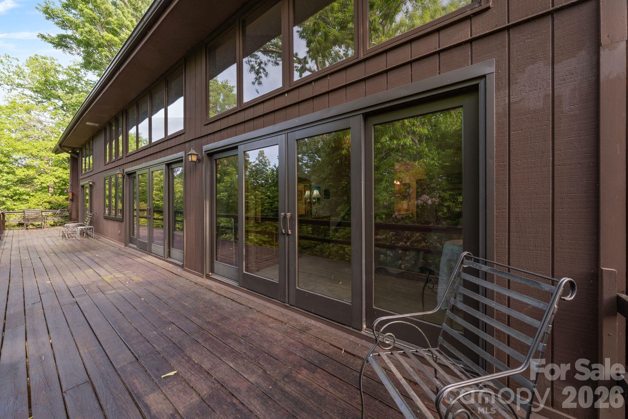 415 Reel Hollow Road Property Photo 12