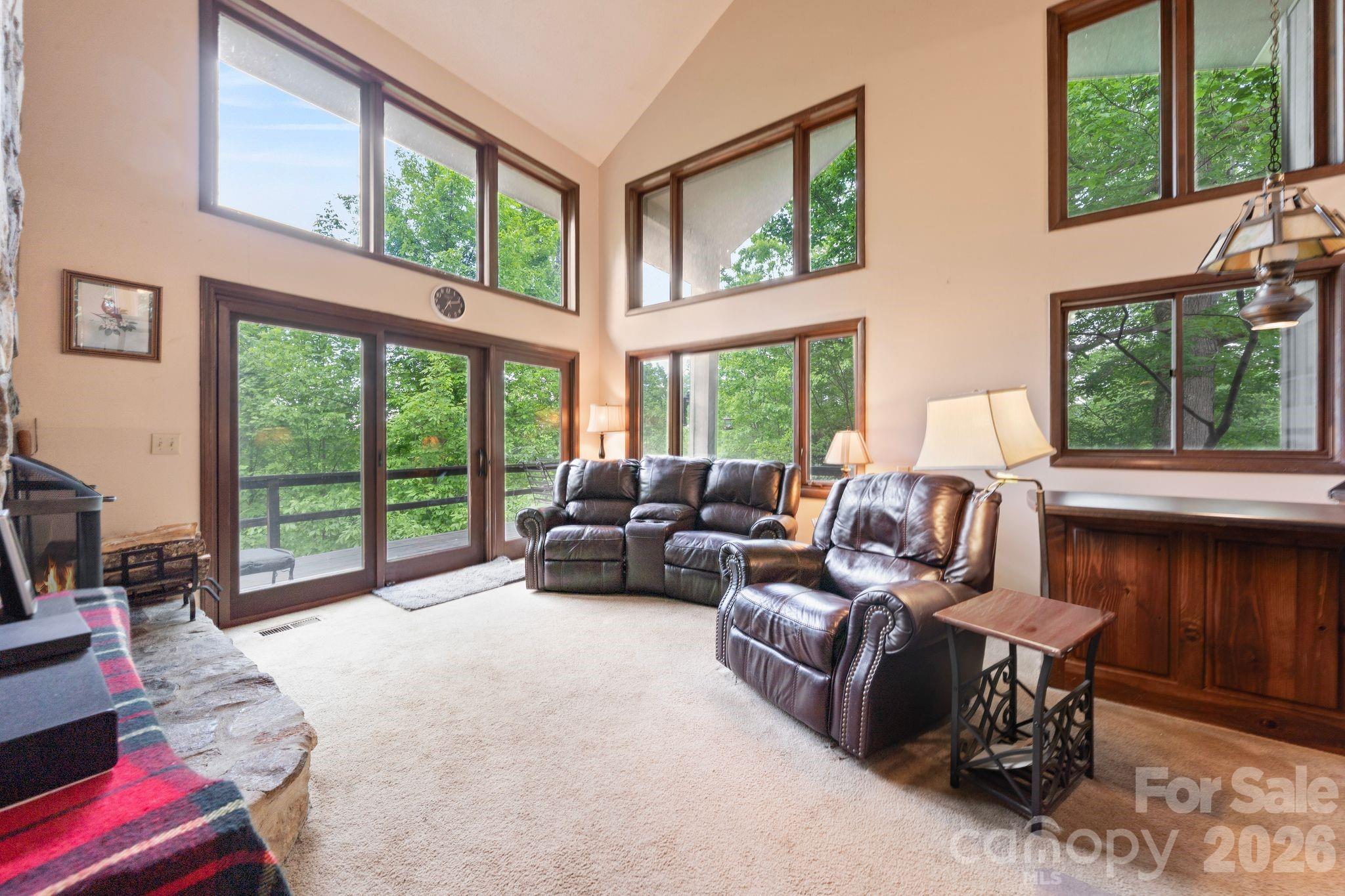 415 Reel Hollow Road Property Photo 16