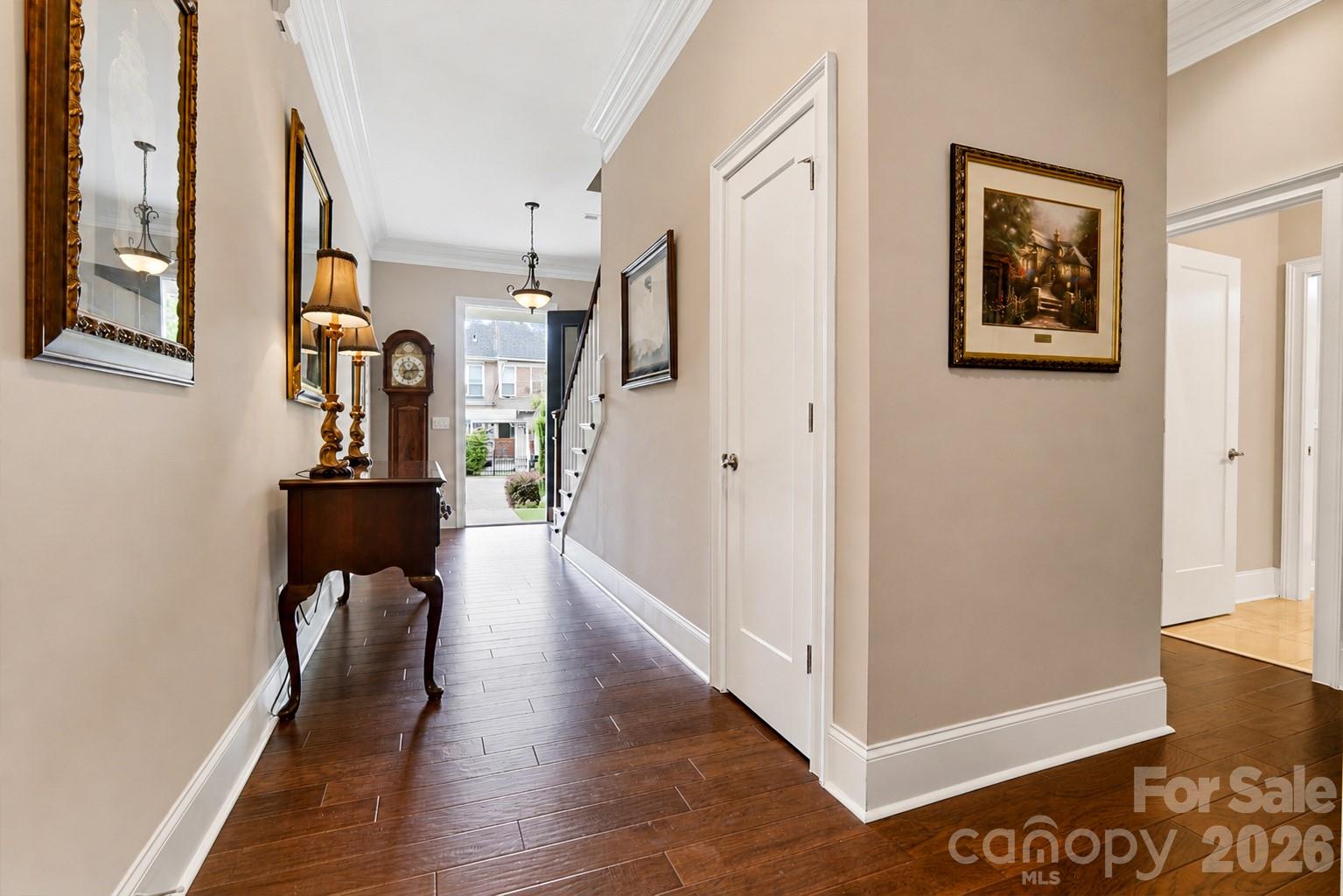 143 Inspired Way Property Photo 5