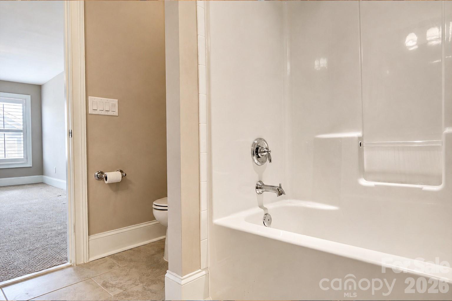 143 Inspired Way Property Photo 30
