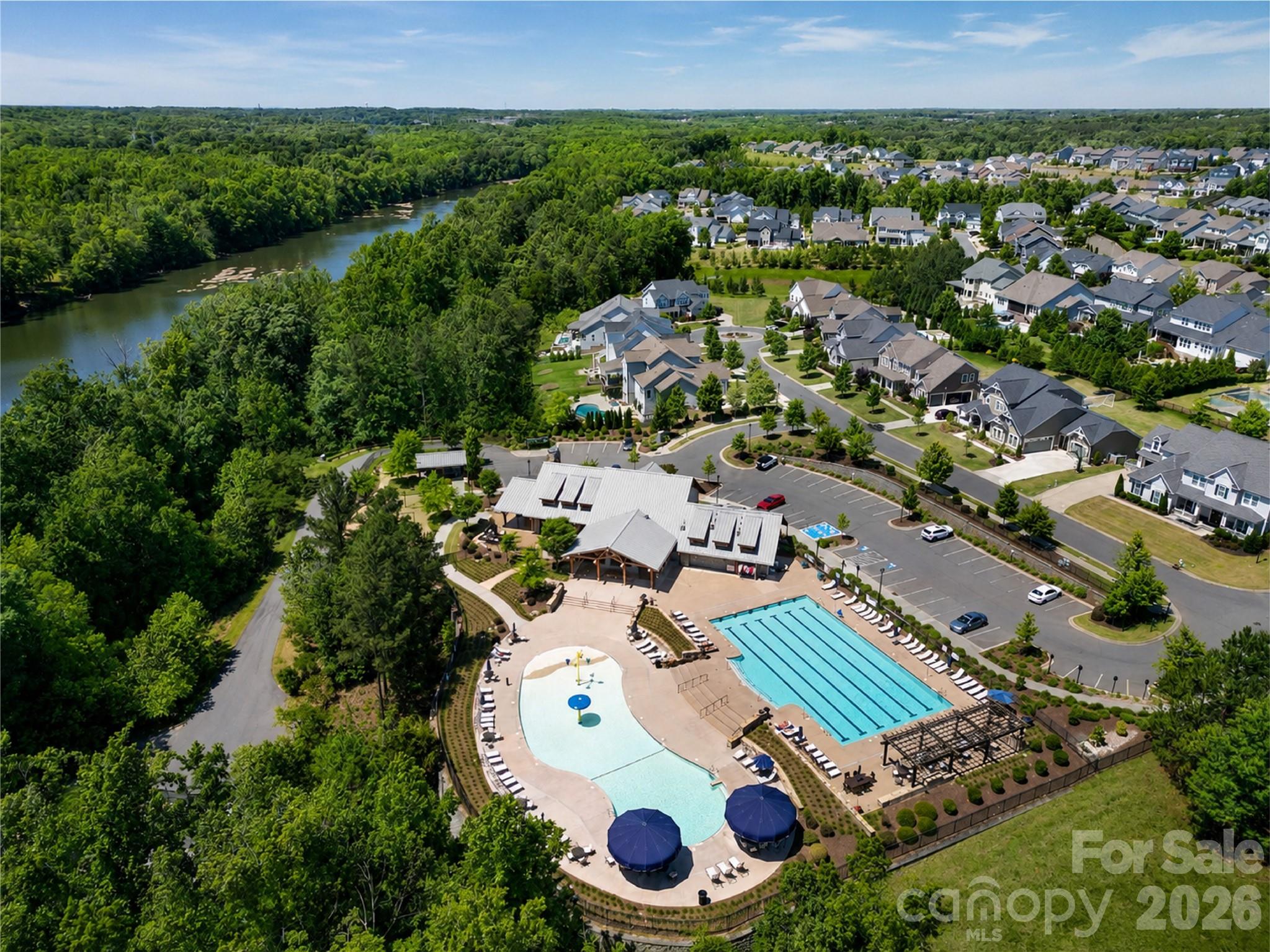 143 Inspired Way Property Photo 35