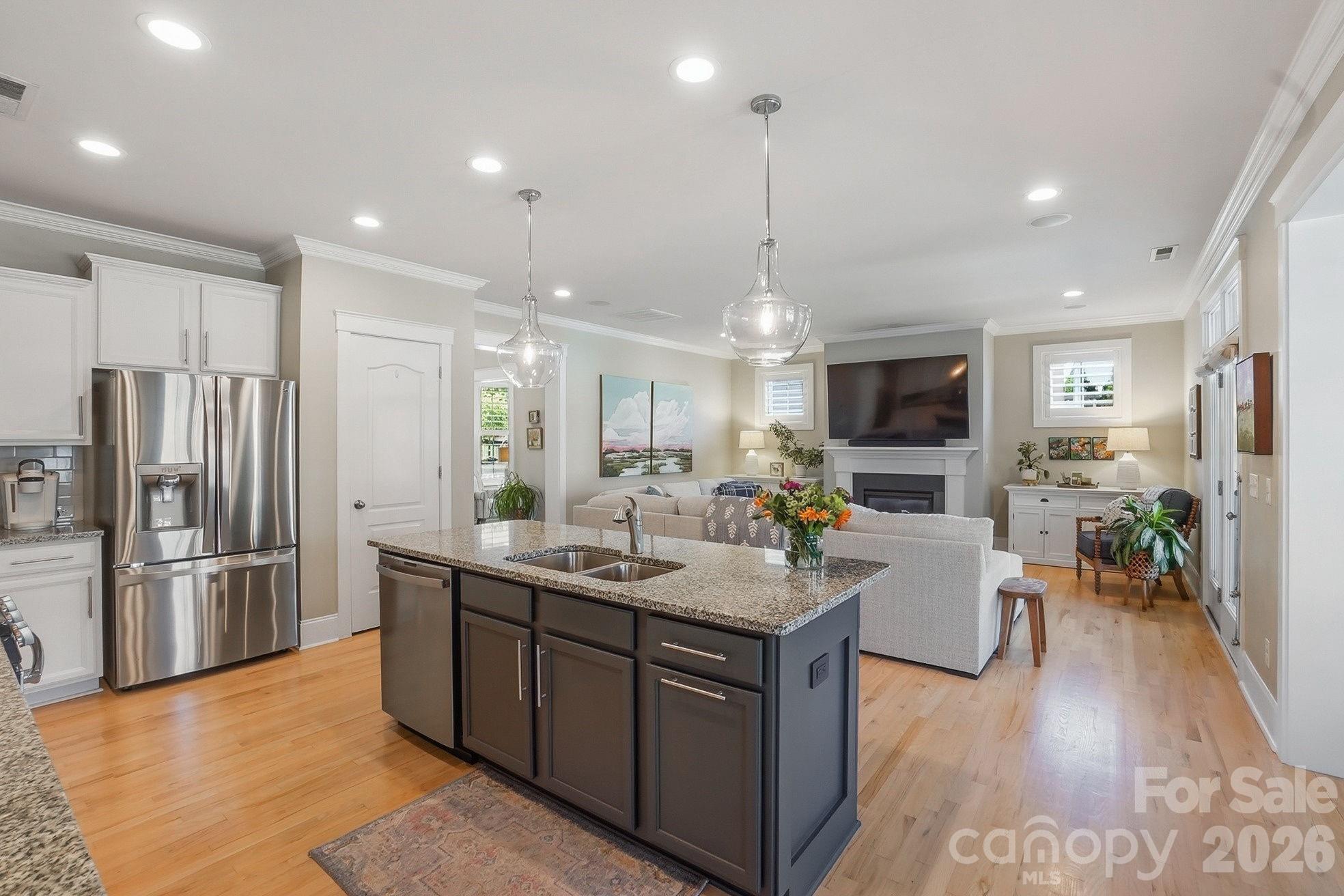 783 Waterscape Court Property Photo 11